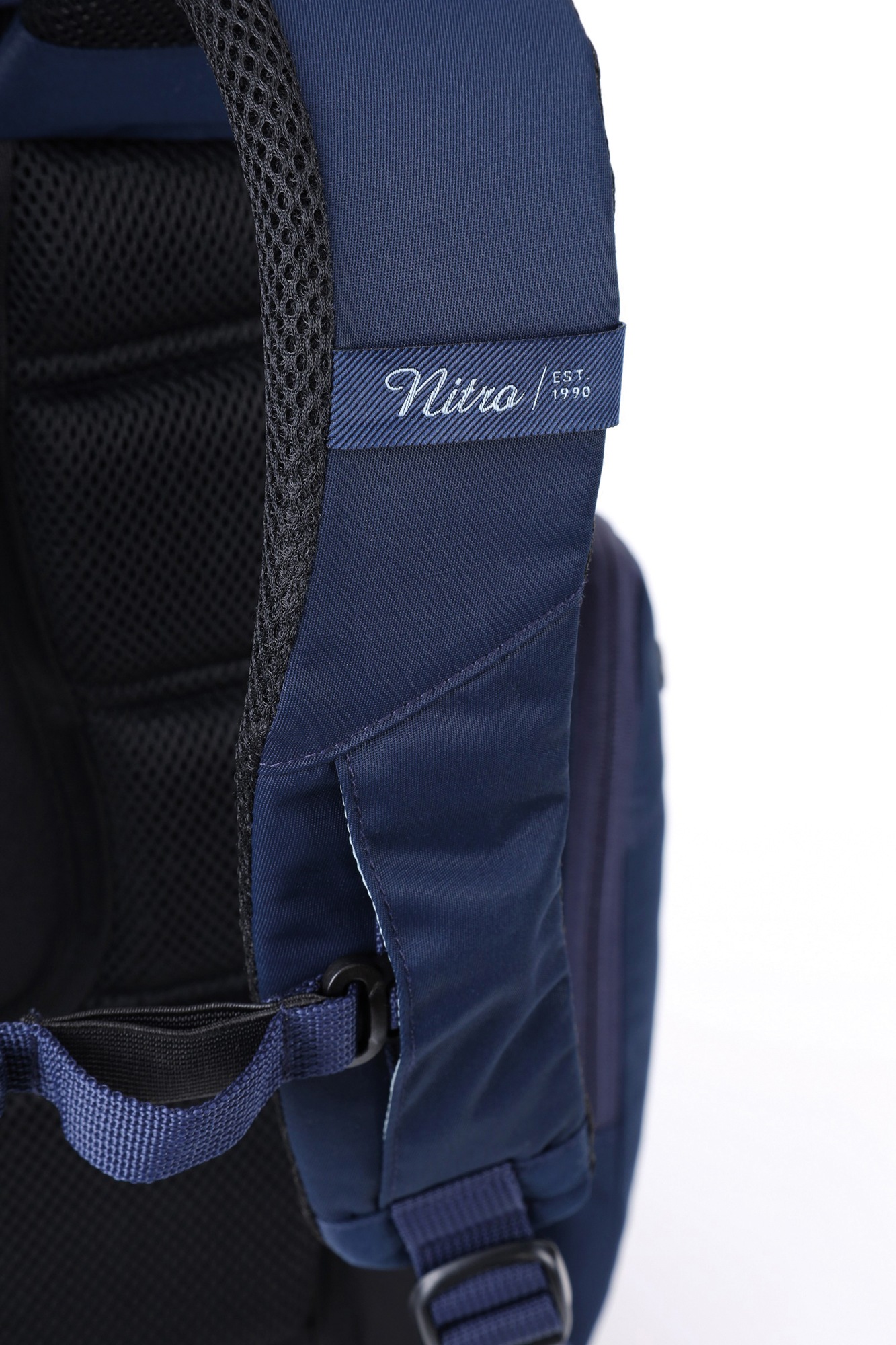 NITRO Laptoprucksack »Weekender«, Reiserucksack mit Laptopfach, Schulrucksack, Wanderrucksack