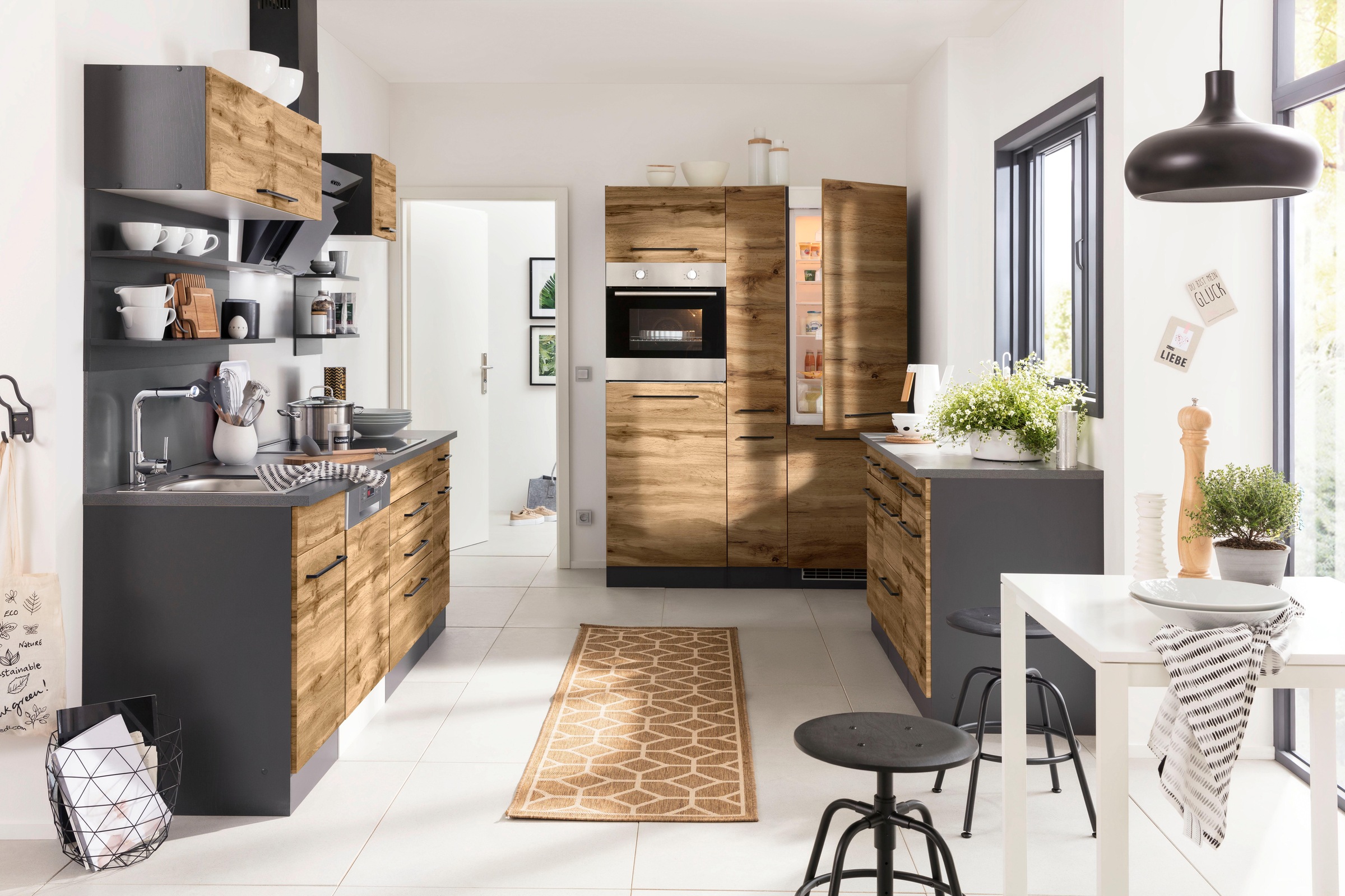 KOCHSTATION Küchenzeile »KS-Tulsa«, mit E-Geräten, Breite 380 cm, schwarze Metallgriffe, MDF Fronten