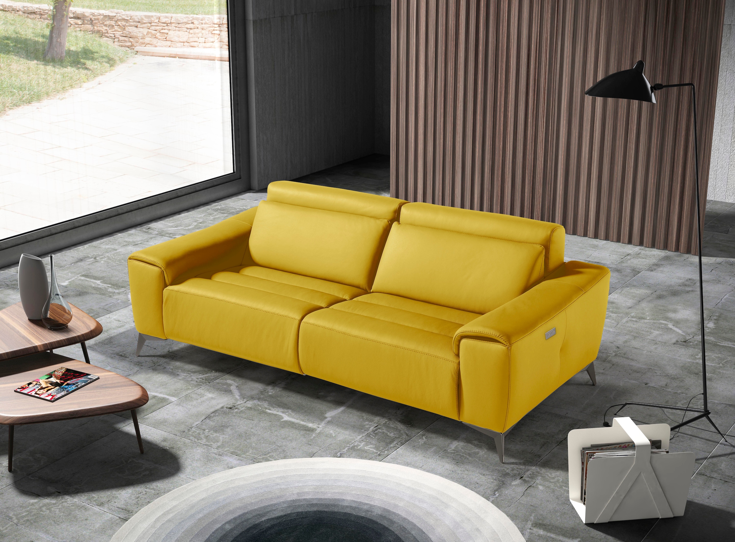 Egoitaliano 2,5-Sitzer »Suzette, Designsofa mit elektrischen Komfortfunktionen, edel & bequem«, inkl. 2 elektronischer Relaxfunktionen, Rücken- und Fußteilfunktion