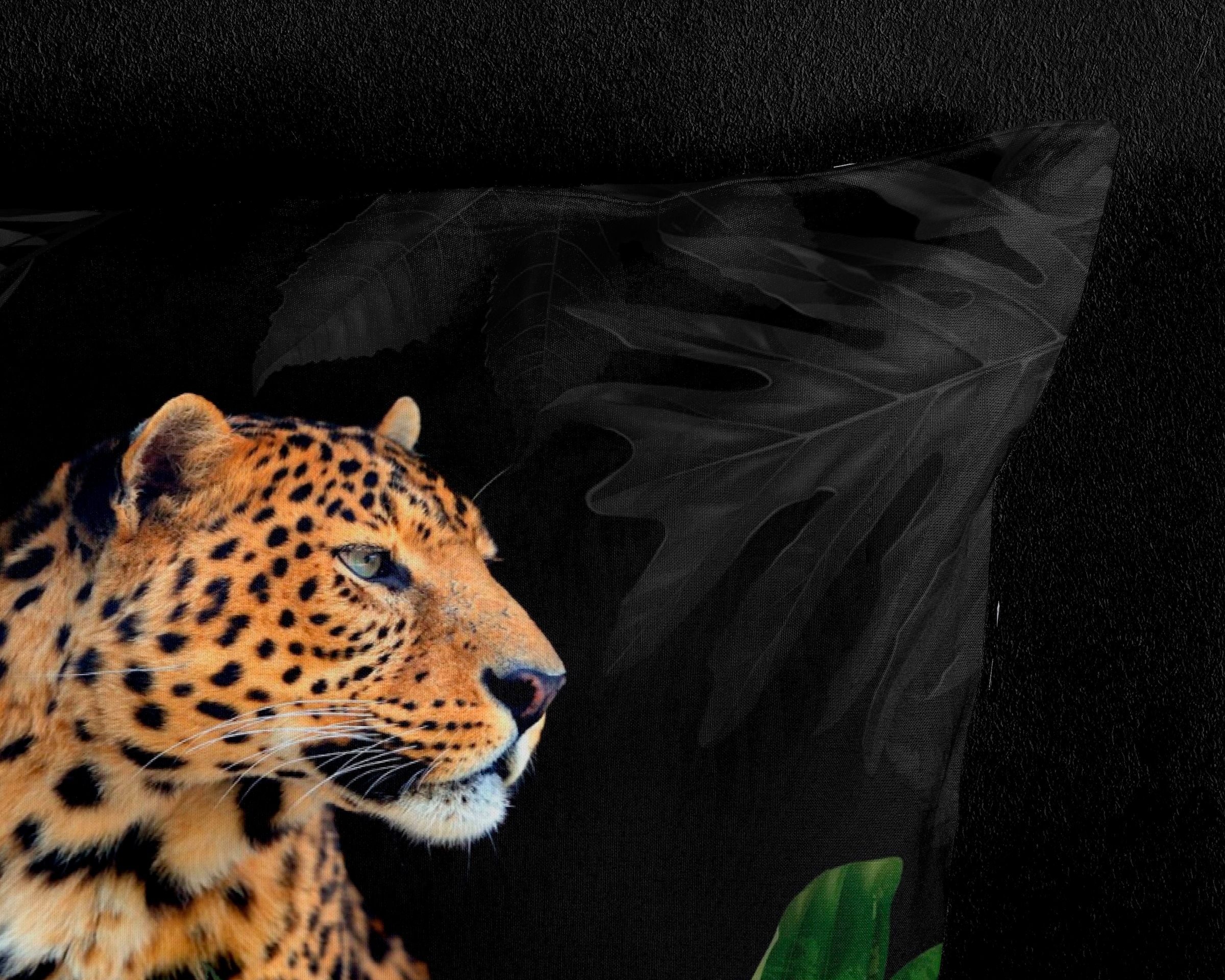 PURE luxury collection Wendebettwäsche »Mala«, Mikrofaser, 135x200, Pflegeleicht, Reißverschluss, Wendeoptik, Leopard