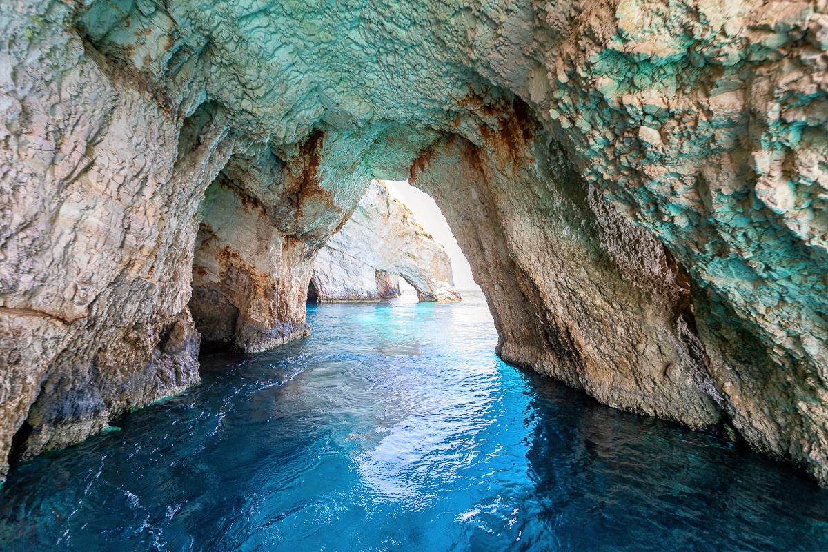 Papermoon Fototapete »Höhle im Wasser« günstig online kaufen