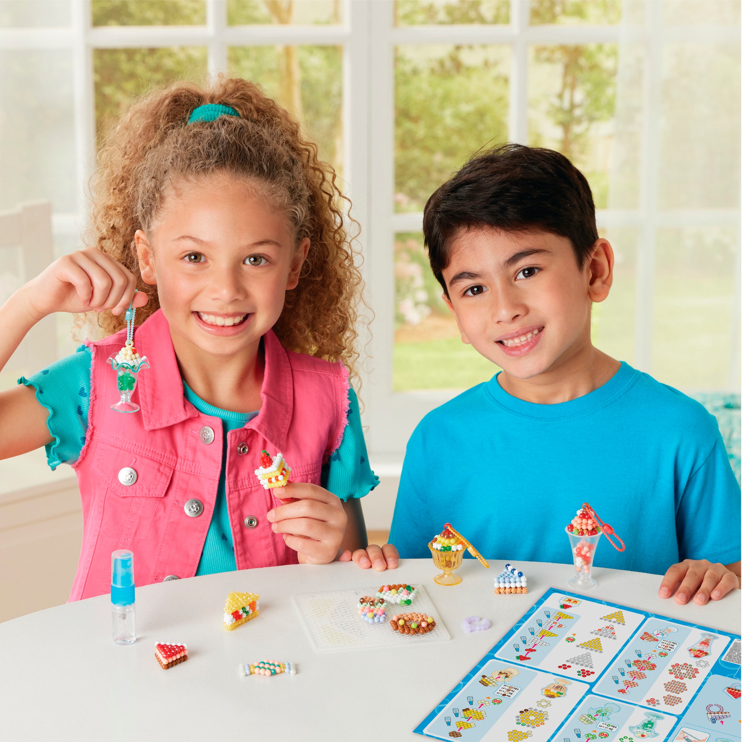 Aquabeads Kreativset »Süßigkeiten Anhänger Bastelset«