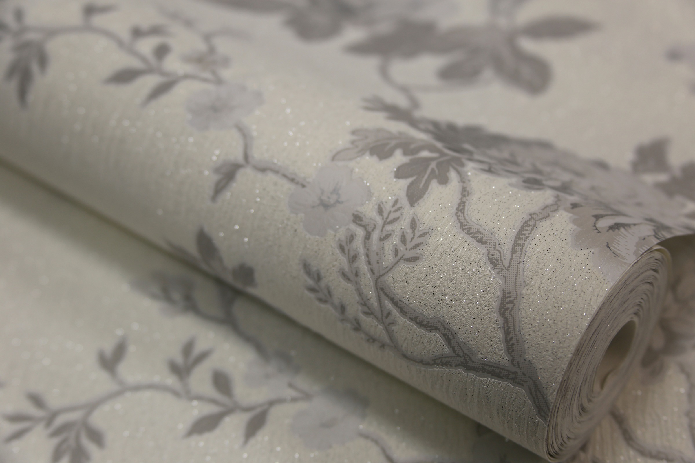 Boutique Vliestapete »Vogel & Blumen«, geblümt, Weiß/Silber - 10m x 52cm