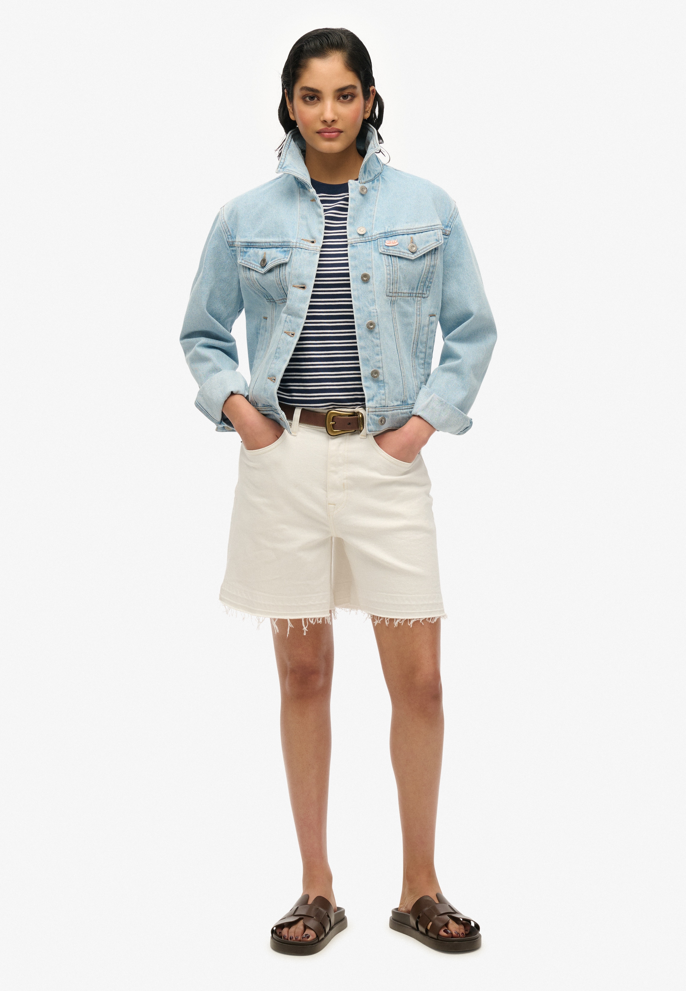 Superdry T-Shirt »ESSENTIAL LOGO STR FITTED TEE«, angenehmes Tragegefühl durch besonders weiche Haptik