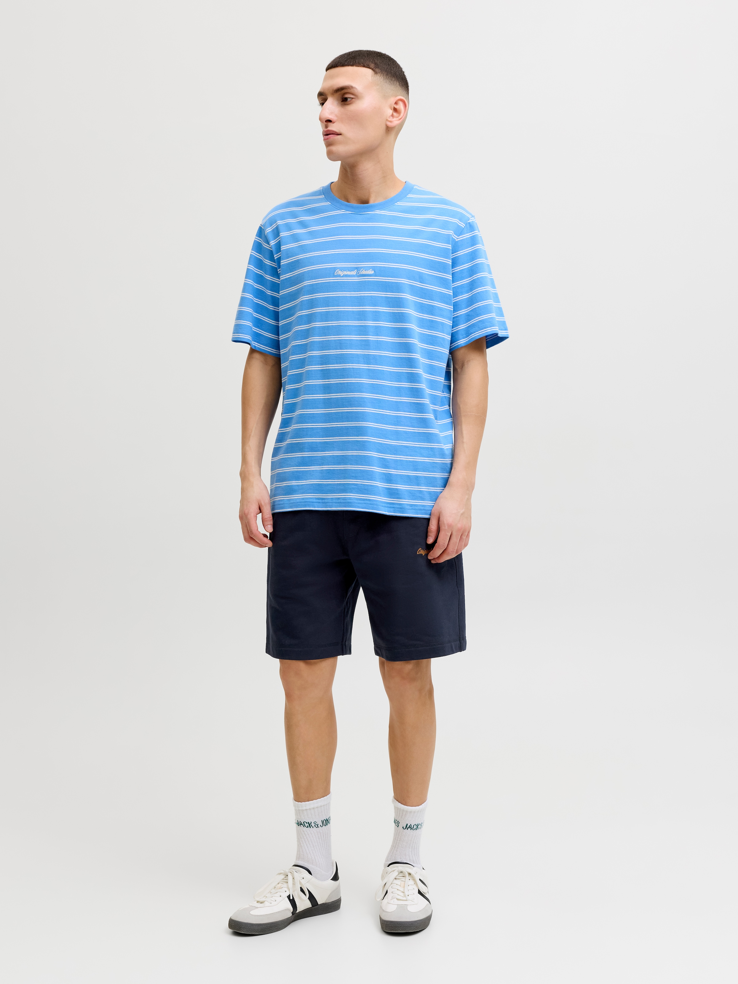 Jack & Jones Sweatshorts »JPSTKARL NORREBRO SWEAT SHORTS REG SN«  Baumwollmischung, relaxed fit