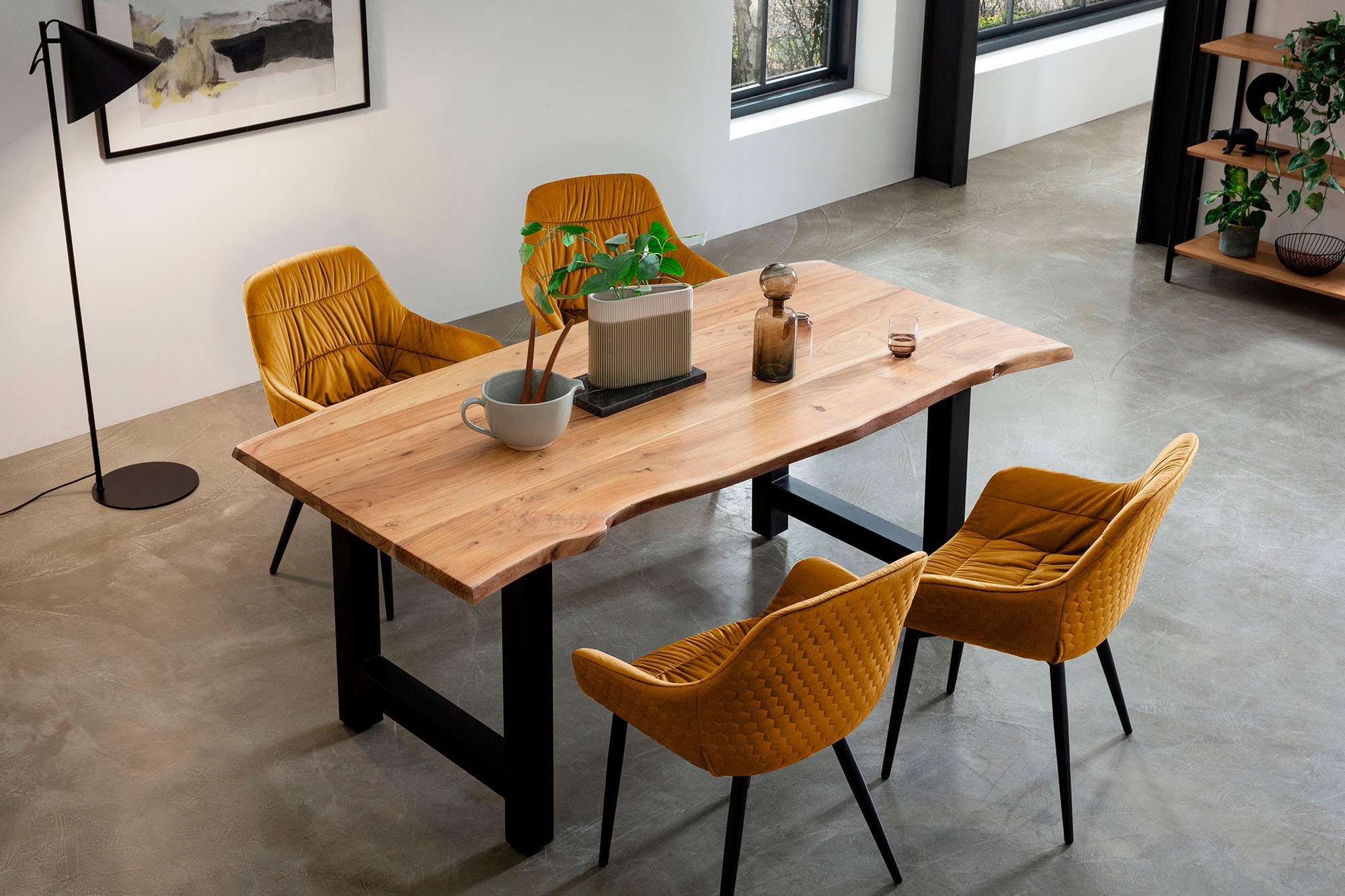 SalesFever Armlehnstuhl »Stilvoller Esszimmerstuhl für Komfort« () Esszimme günstig online kaufen