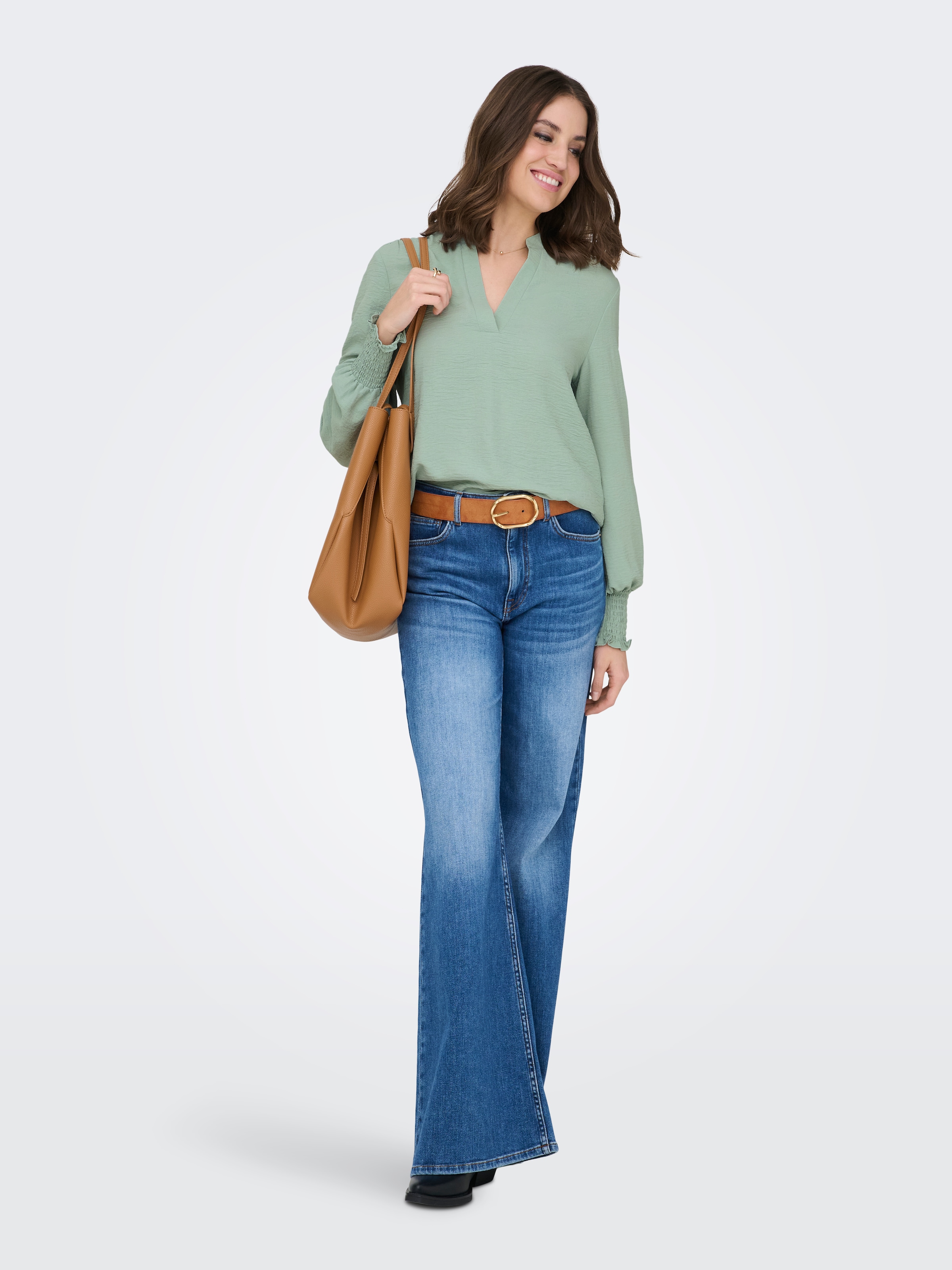ONLY »ONLMETTE V-NECK LS SMOCK TOP NOOS WVN« Kunstfaser, regular fit