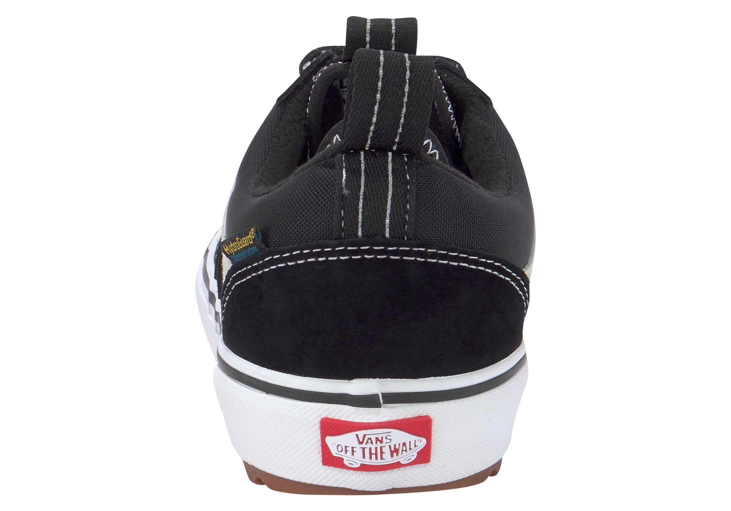 Vans Sneaker »Old Skool MTE-2«, mit Warmfutter und kontrastfarbenem Logobadge an der Ferse