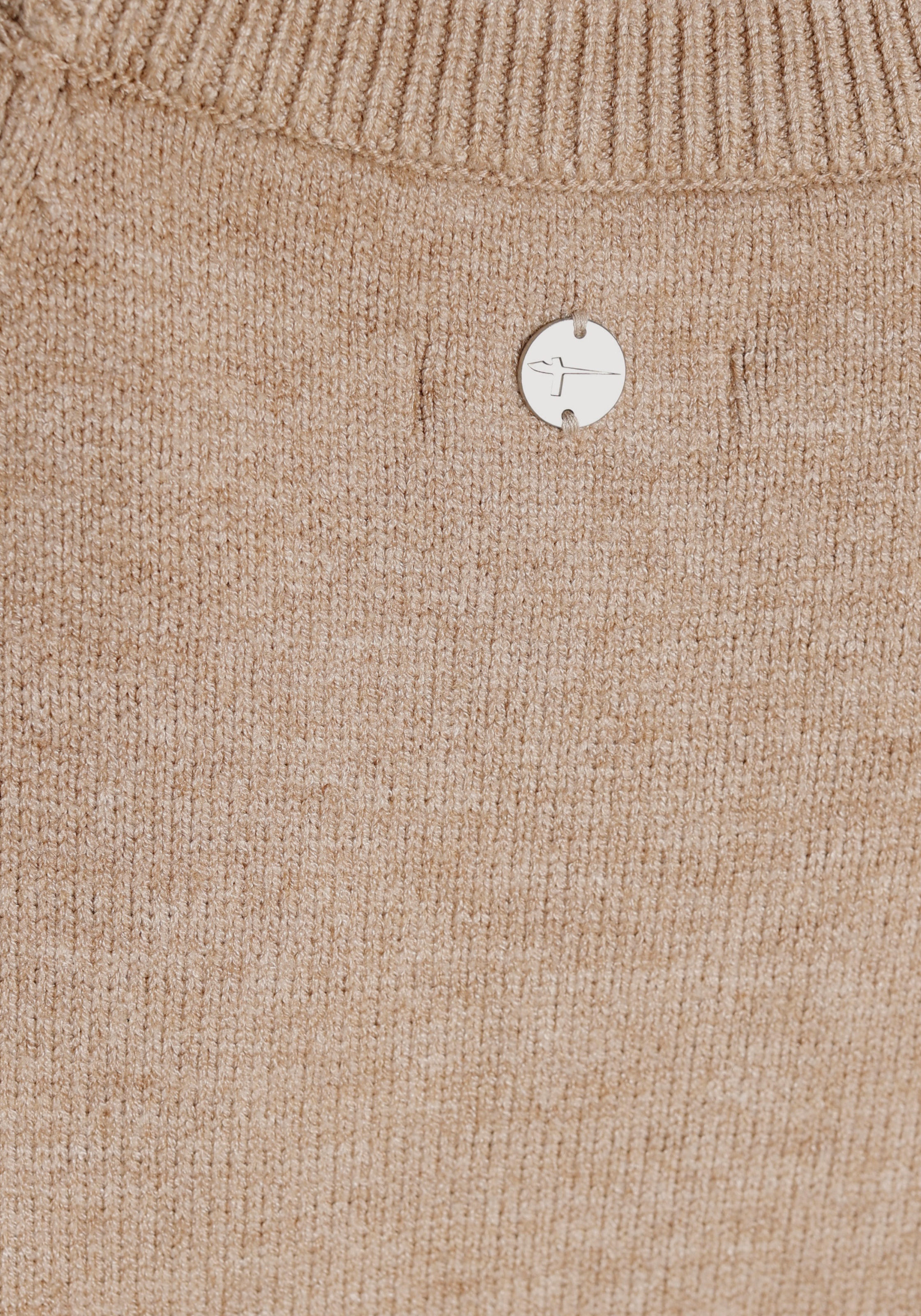 Tamaris Strickkleid, bis Mitte des Oberschenkels, modern, aus Viskosemischung, Langarm
