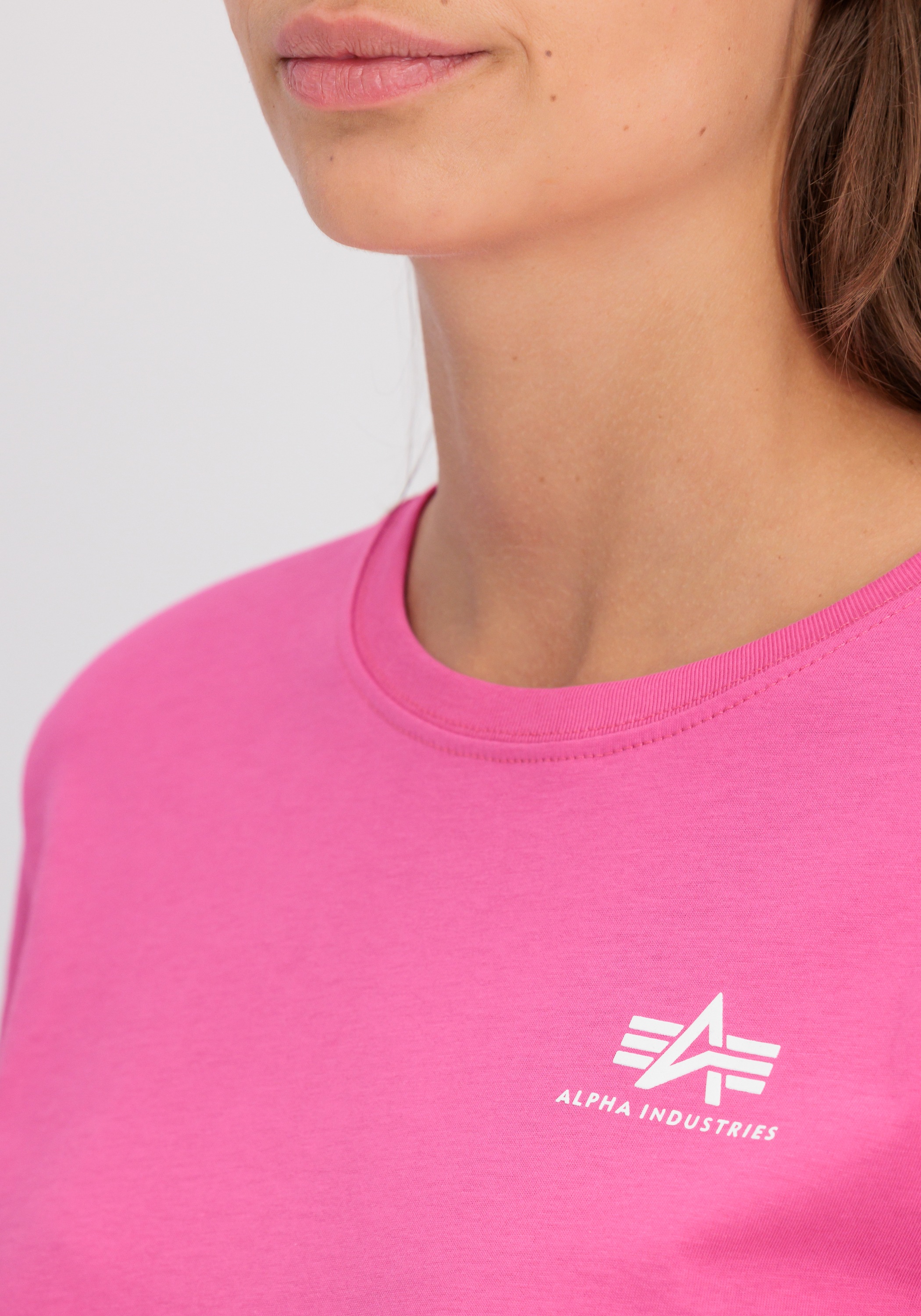 Alpha Industries T-Shirt »Alpha Industries Women - T-Shirts Basic T Small Logo Women«