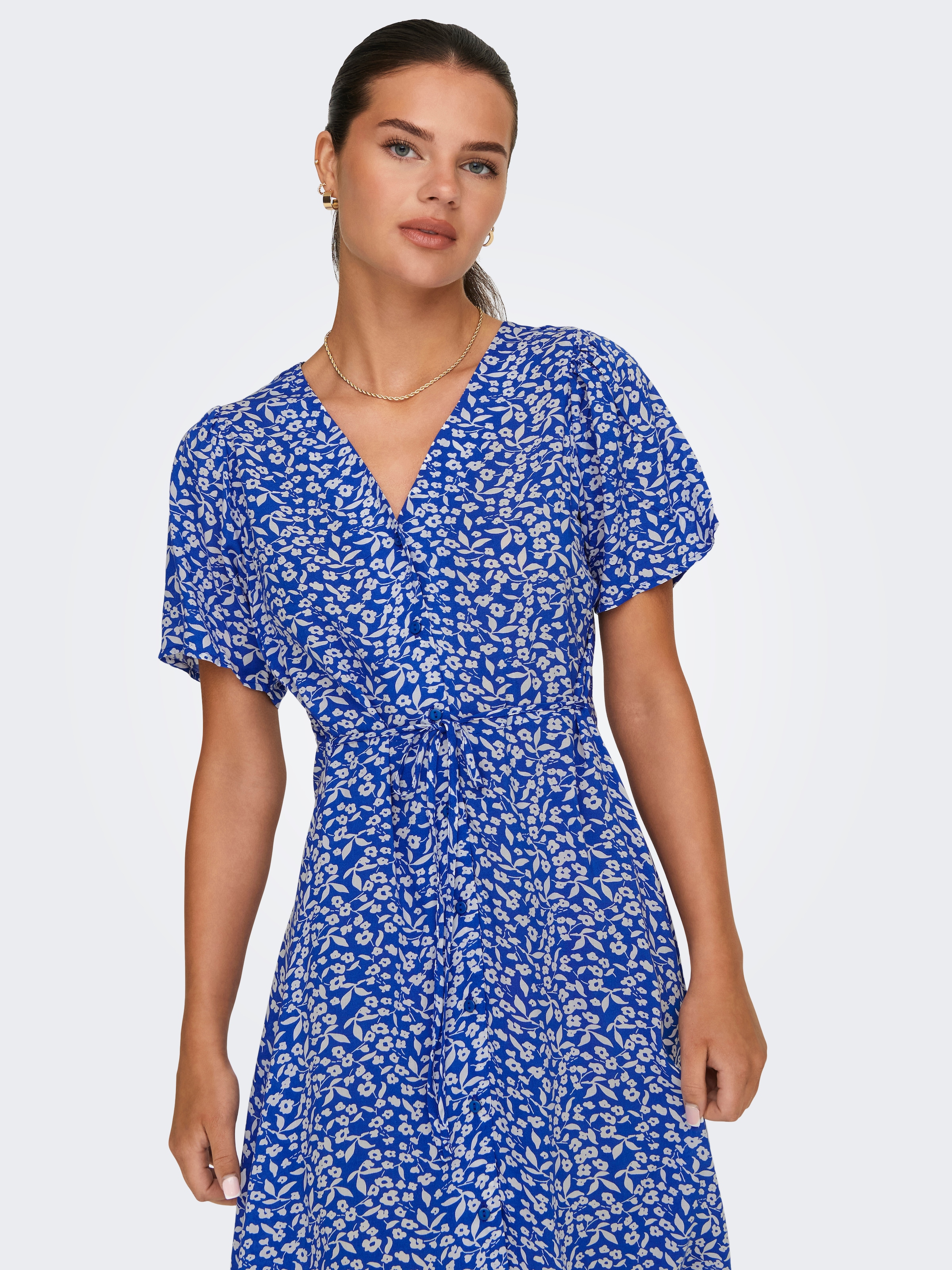 ONLY Minikleid »ONLEVIDA S/S SHORT DRESS WVN NOOS« Viskose, regular fit, V-Ausschnitt
