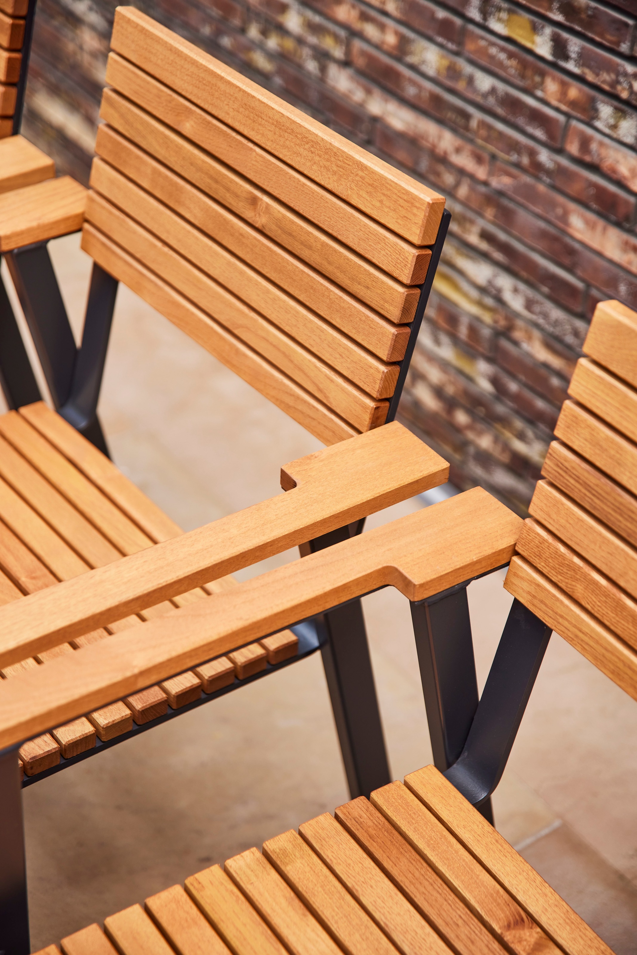 Siena Garden Gartenstuhl »»Bozen« Aluminium mit Robinienholz«, 100% FSC, stapelbar