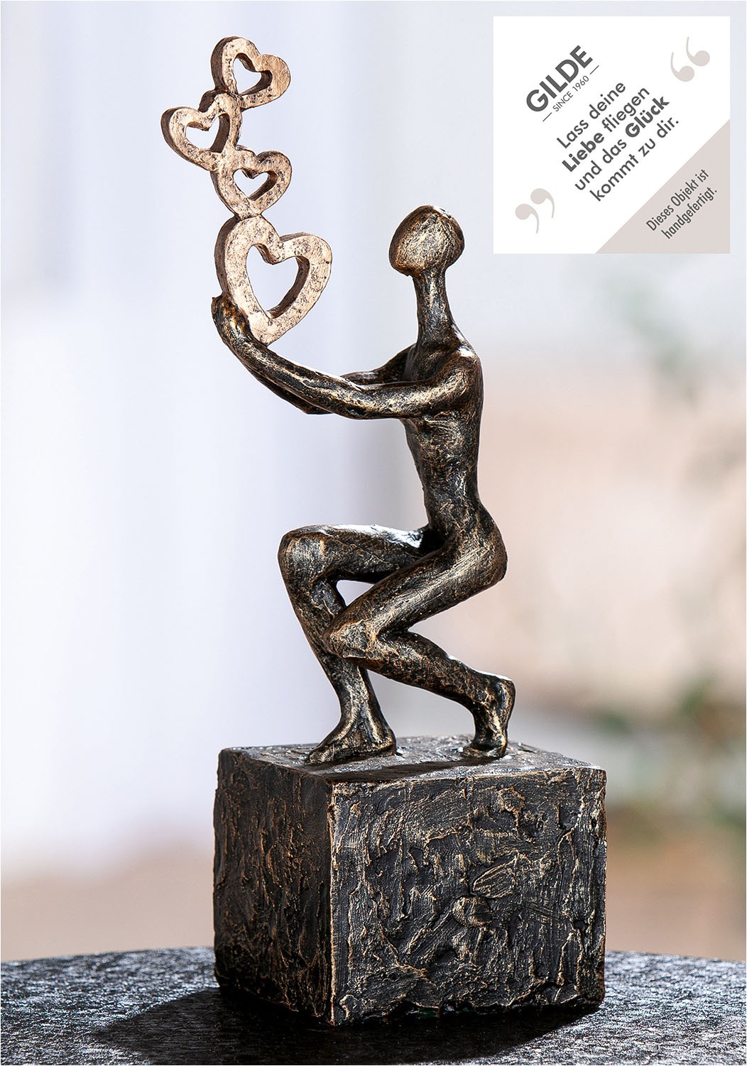 GILDE Skulptur »Skulptur Person Flying Hearts«