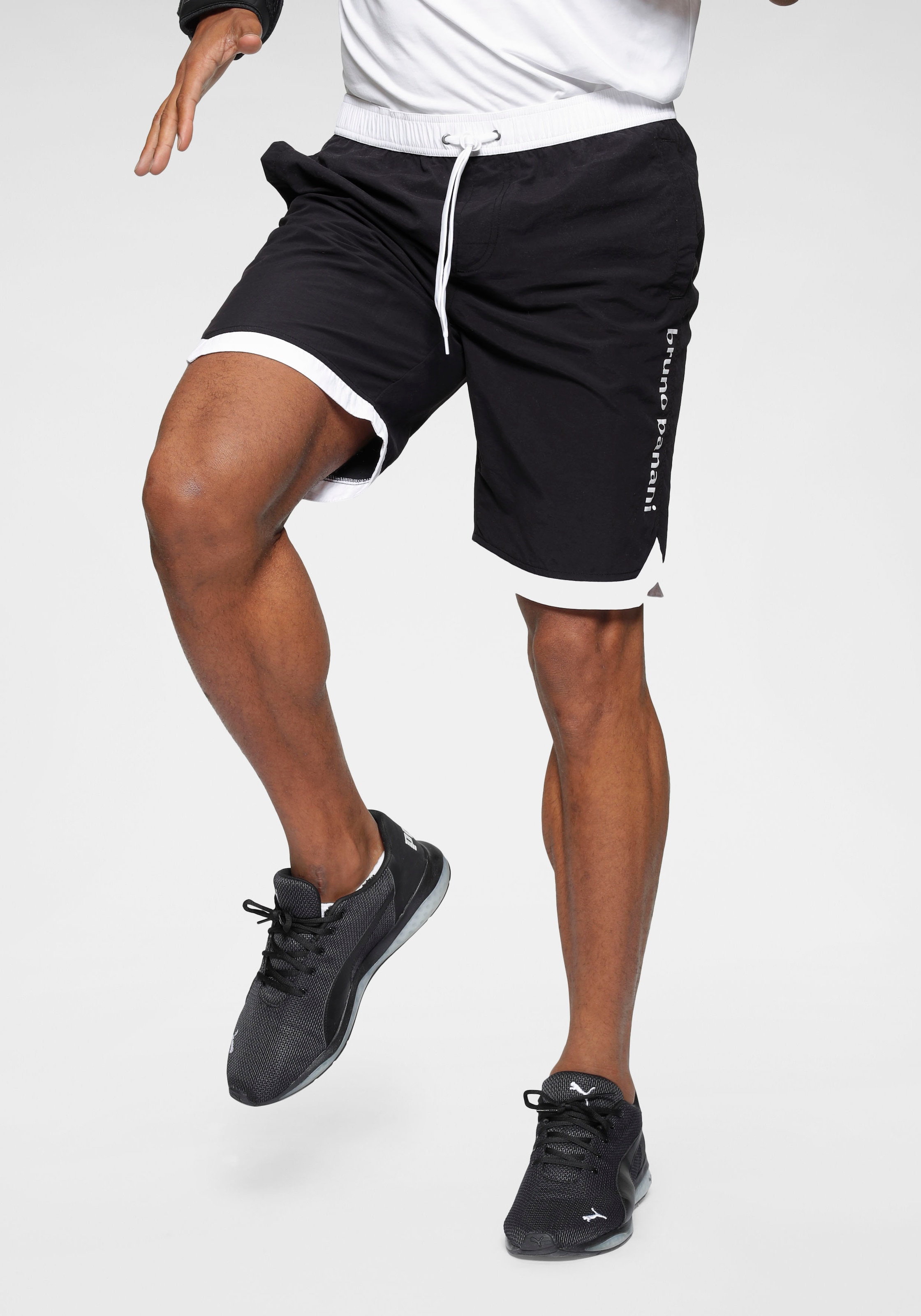 Bruno Banani Boardshorts »aus recyceltem Material«