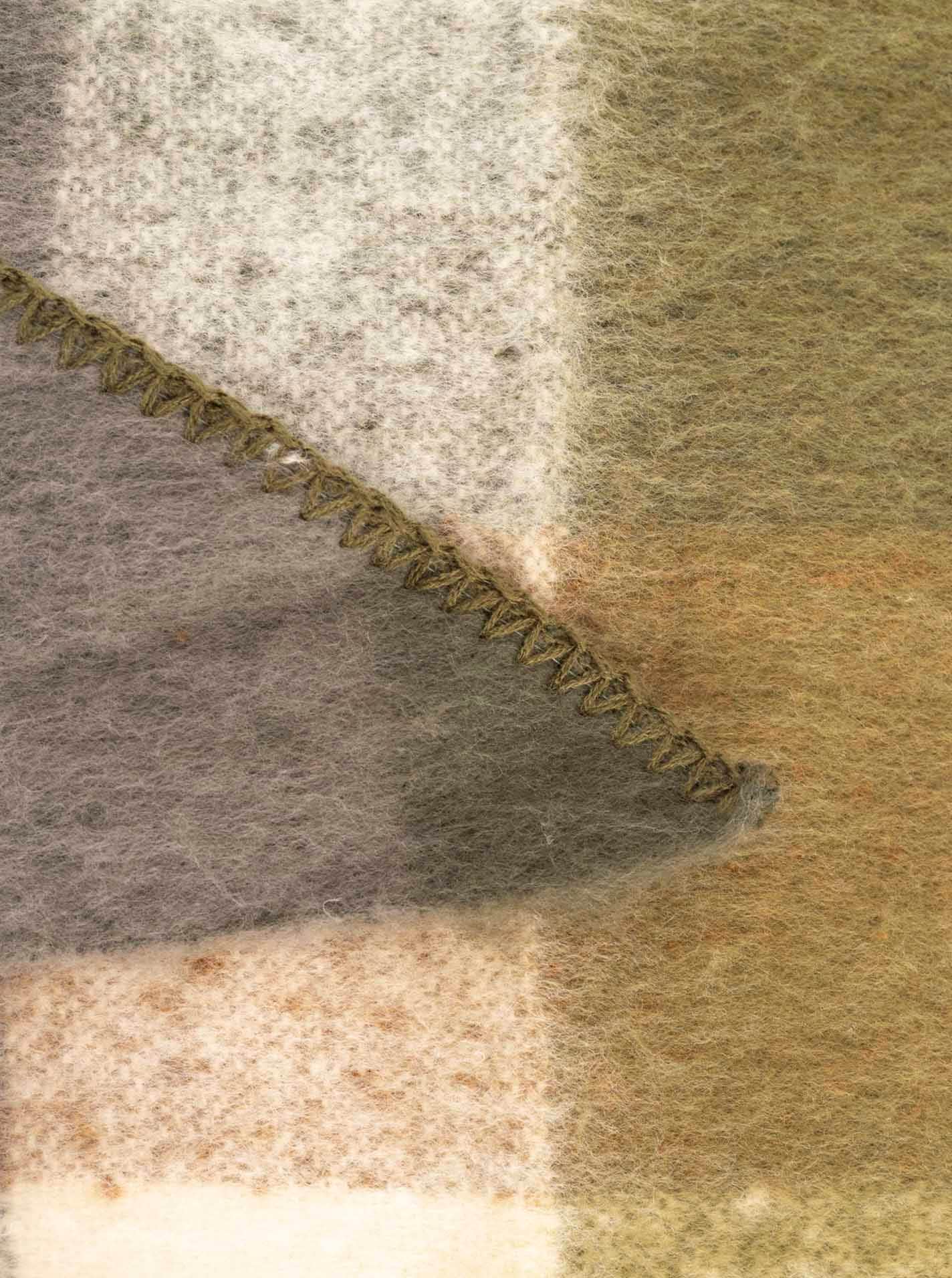 Zwillingsherz Dreieckstuch »"Karo"« großes Karo-Design, weiche Qualität, Dreiecksform