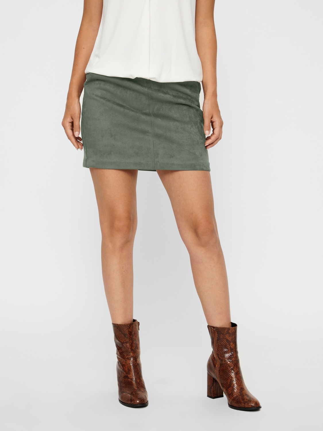 Bild von Vero Moda Lederimitatrock »VMDONNADINA FAUXSUEDE SHORT SKIRT«