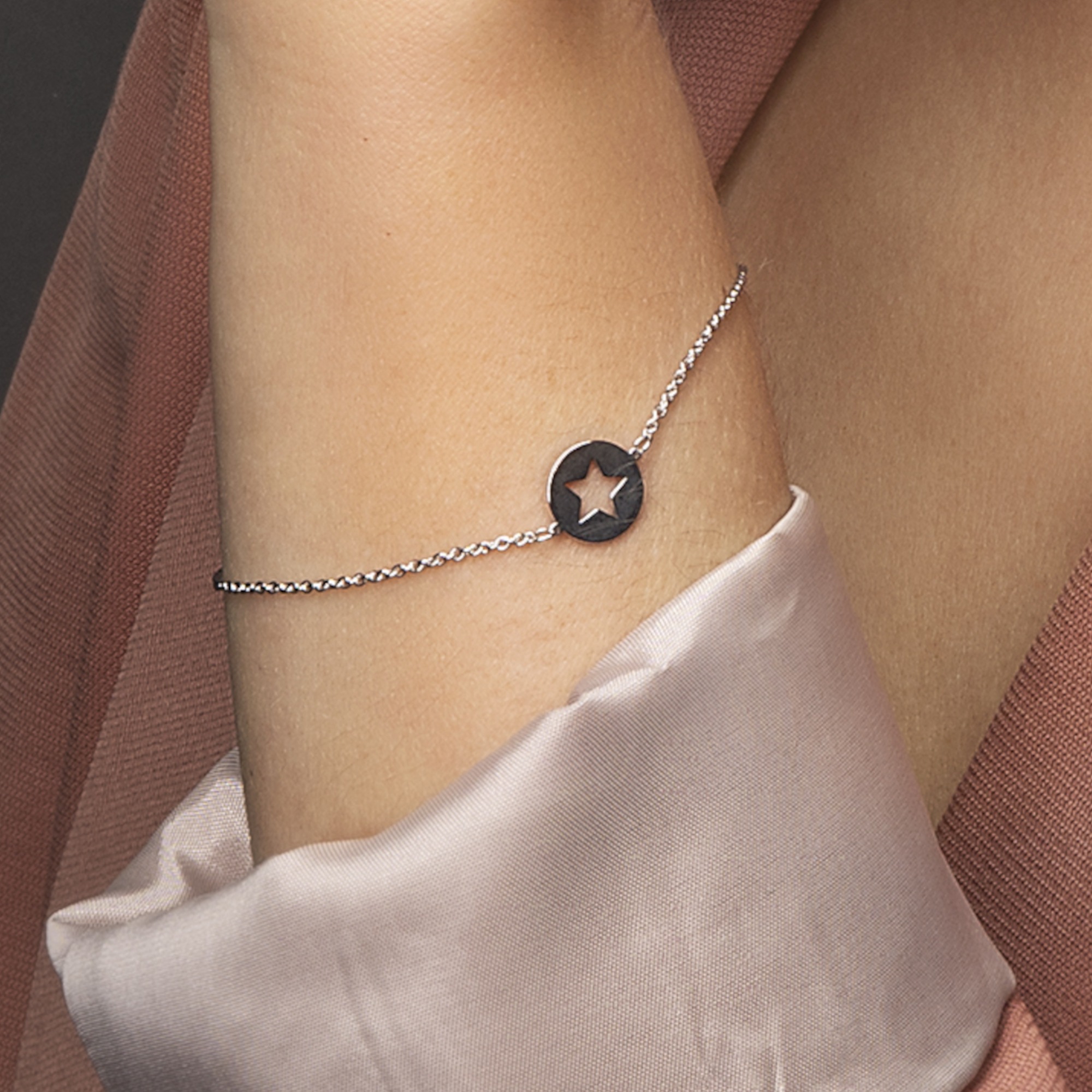 3. Bild von ONE ELEMENT Silberarmband »Stern Armband aus 925 Silber 16 cm Ø«, Damen Silber Schmuck Rundankerkette Stern