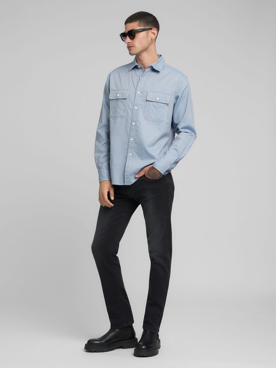 Replay »GROVER« in vielen verschiedenen Waschungen, mit Stretch