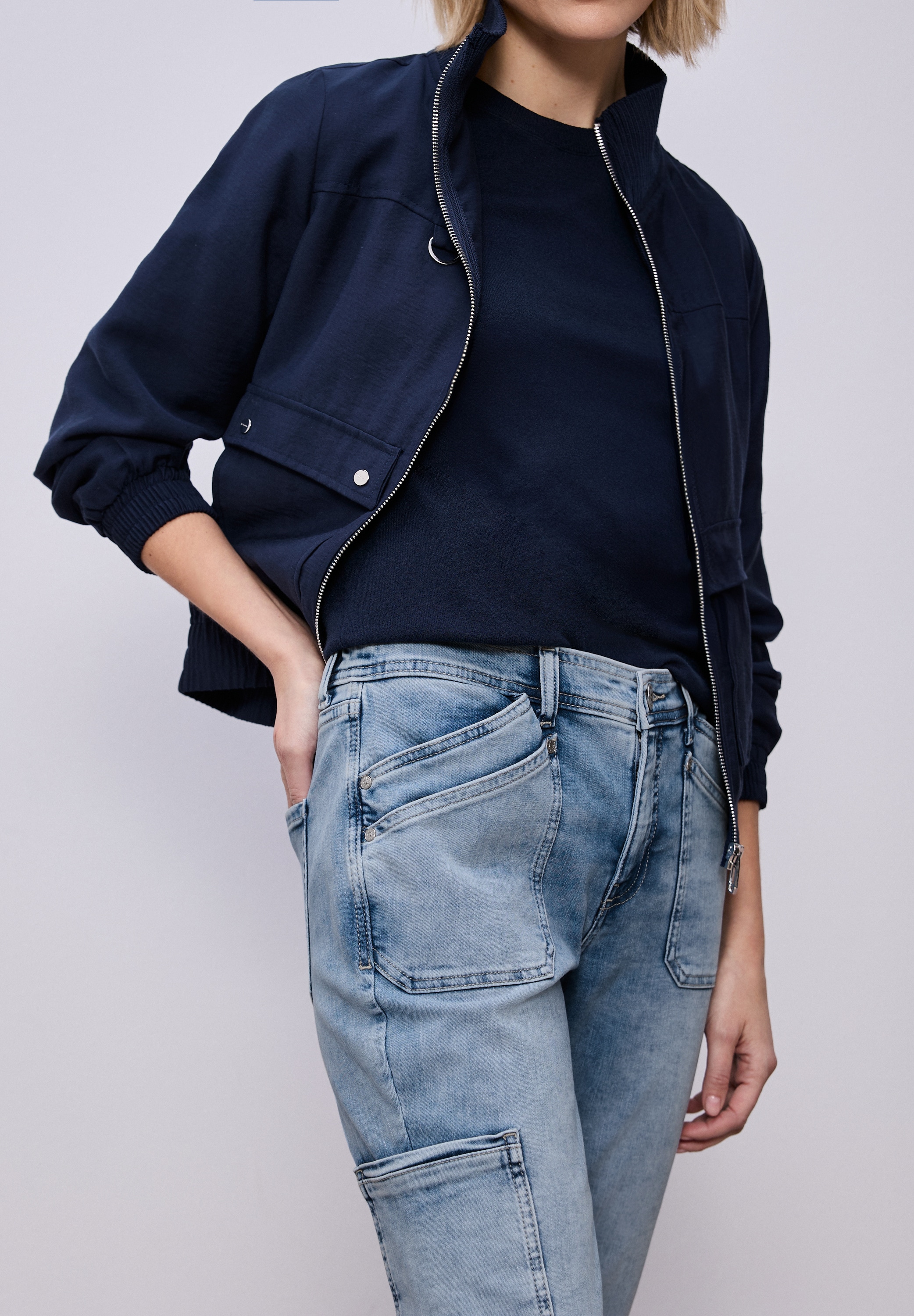 STREET ONE Cargojeans »Style Charlie« im angesagten Bleached‑Look und elastischem Bund