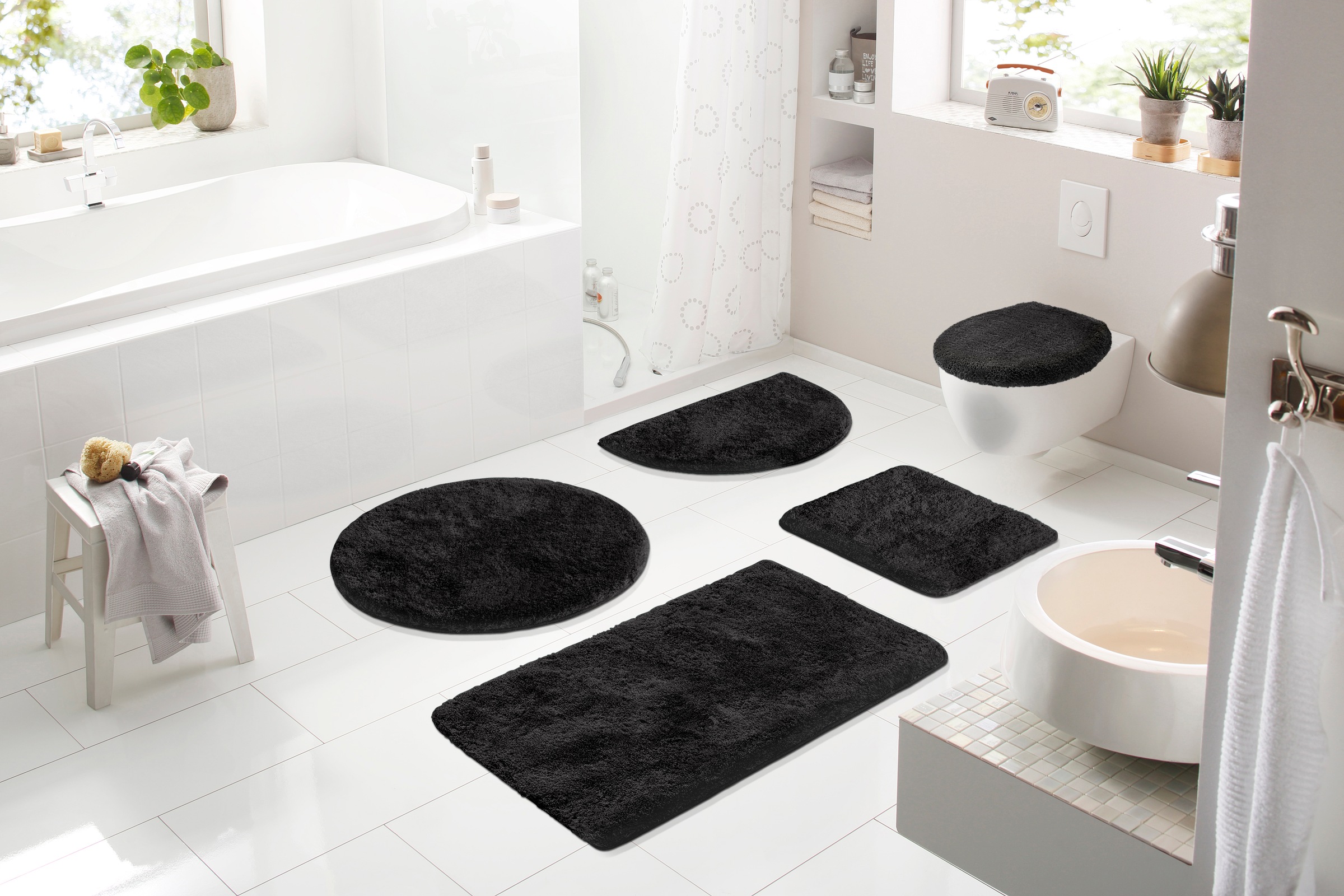 Grund Badematte »Melos, Badvorleger, Badezimmer Teppich, sehr weich«, rutschhemmend beschichtet, fußbodenheizungsgeeignet, melierte Optik, sehr weicher Flor, Melange-Effekt, Made in Europe