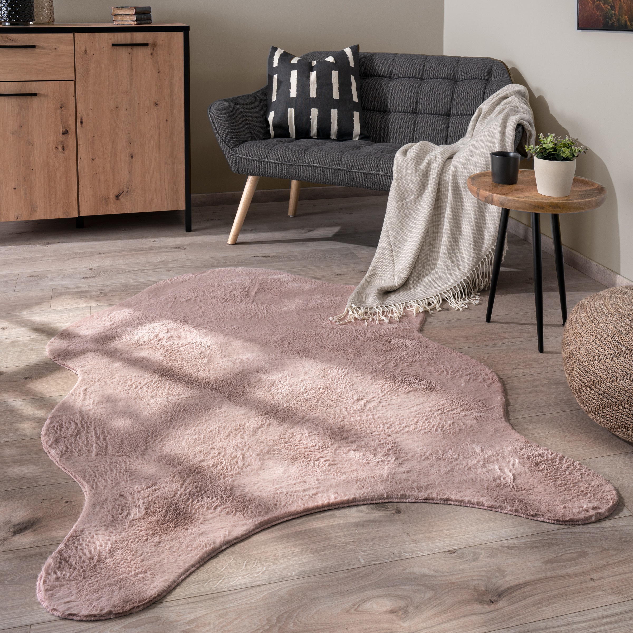 Paco Home Fellteppich »Pelt 640«, fellförmig, 16 mm Höhe, Kunstfell, Uni Fa günstig online kaufen