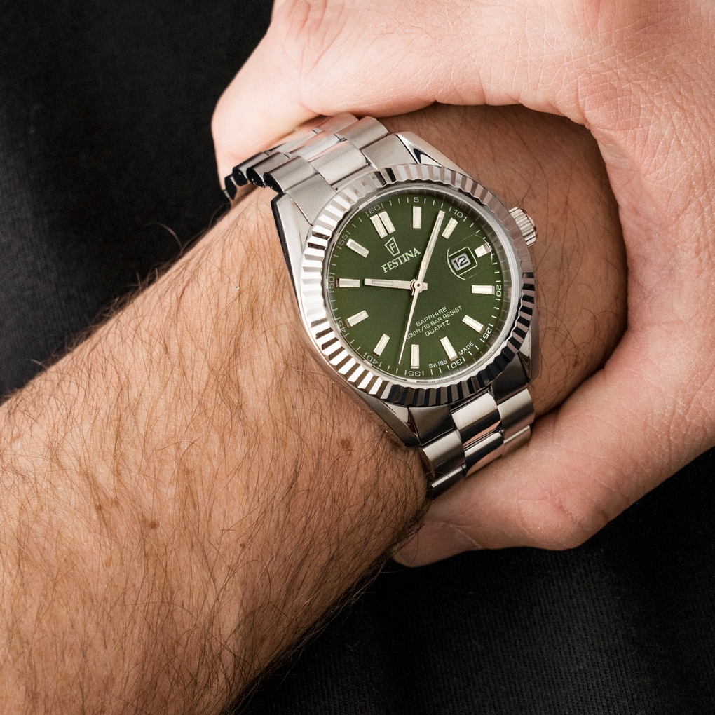 Festina Quarzuhr »Classic Steel« Armbanduhr, Damenuhr, Herrenuhr, Swiss Made, Edelstahlarmband, analog