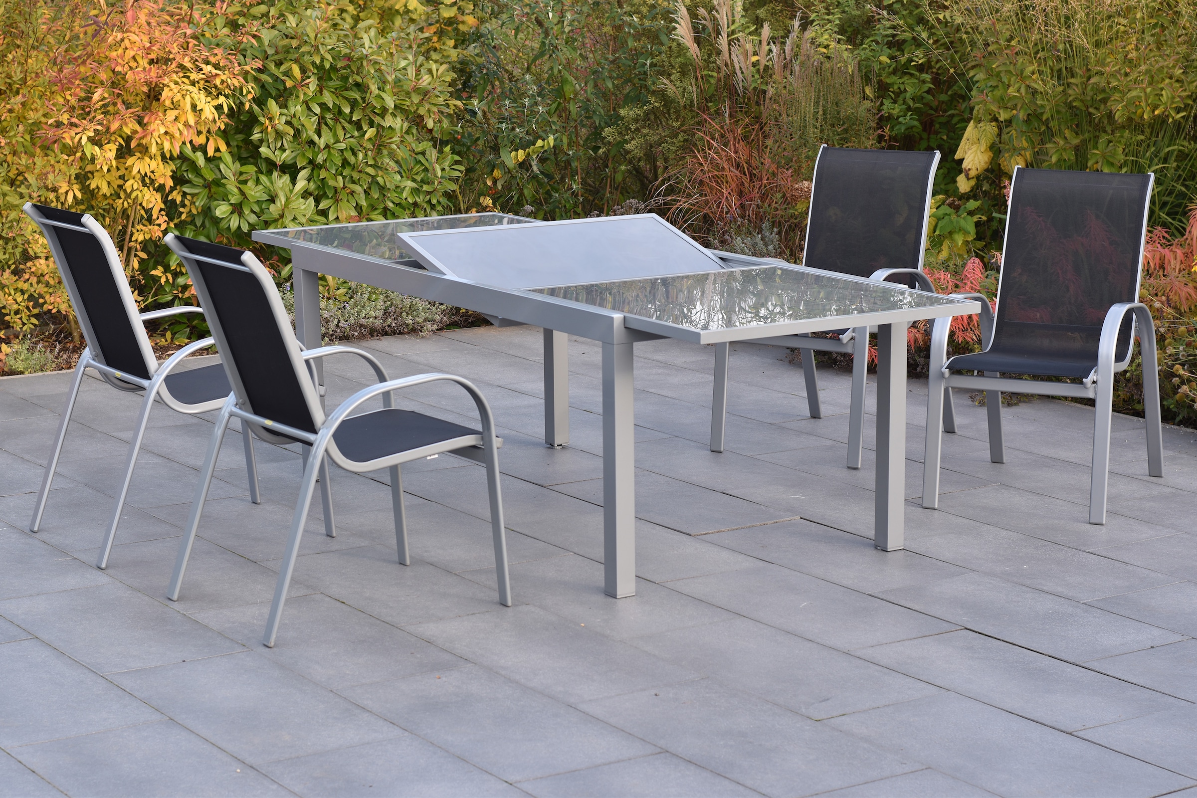 MERXX Garten-Essgruppe »Amalfi« Set, 5 tlg. inkl. 4 Stapelsessel, 1 Ausziehtisch