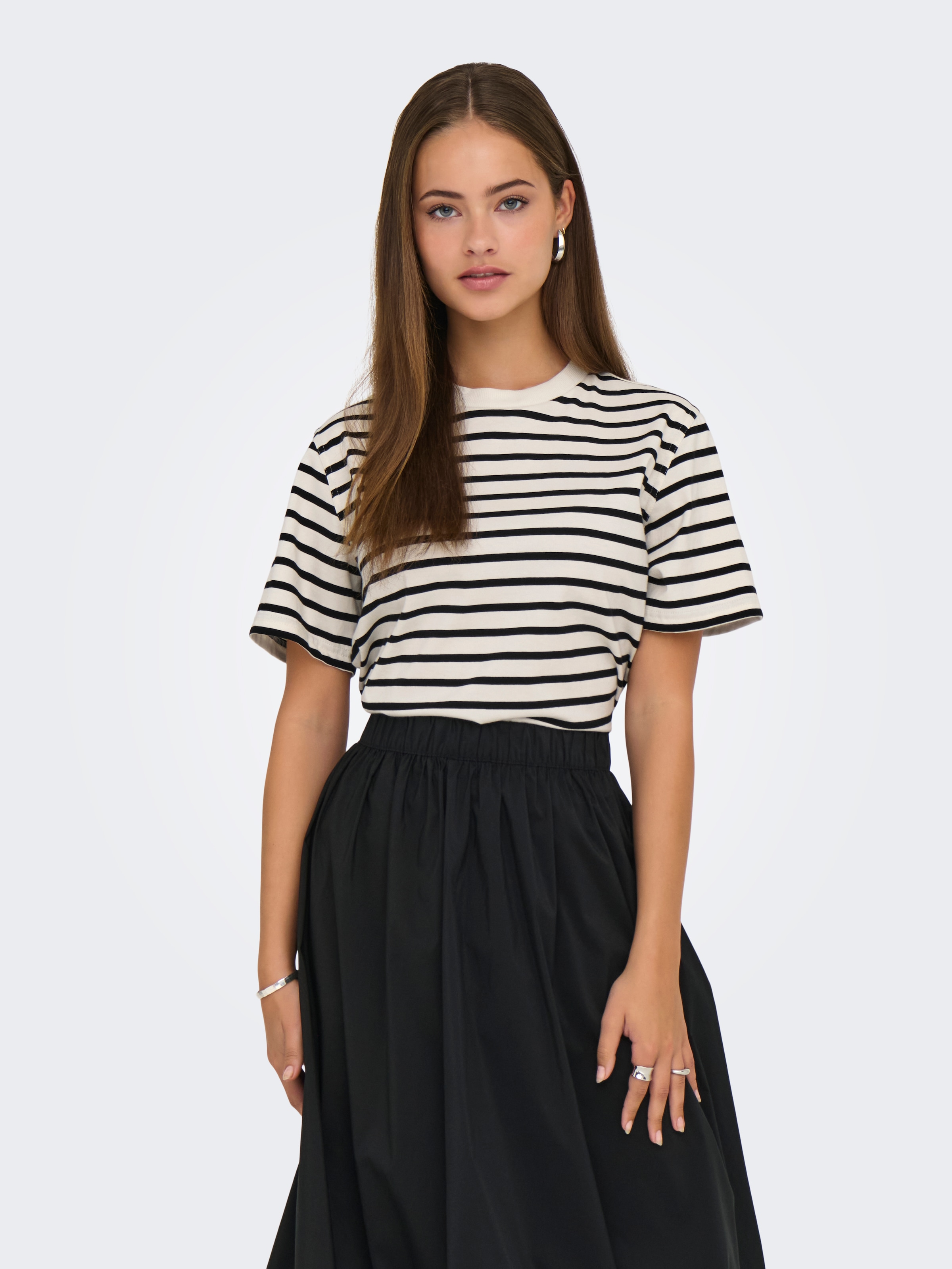 ONLY Kurzarmshirt »ONLLIVINA S/S STRIPE TEE JRS NOOS«