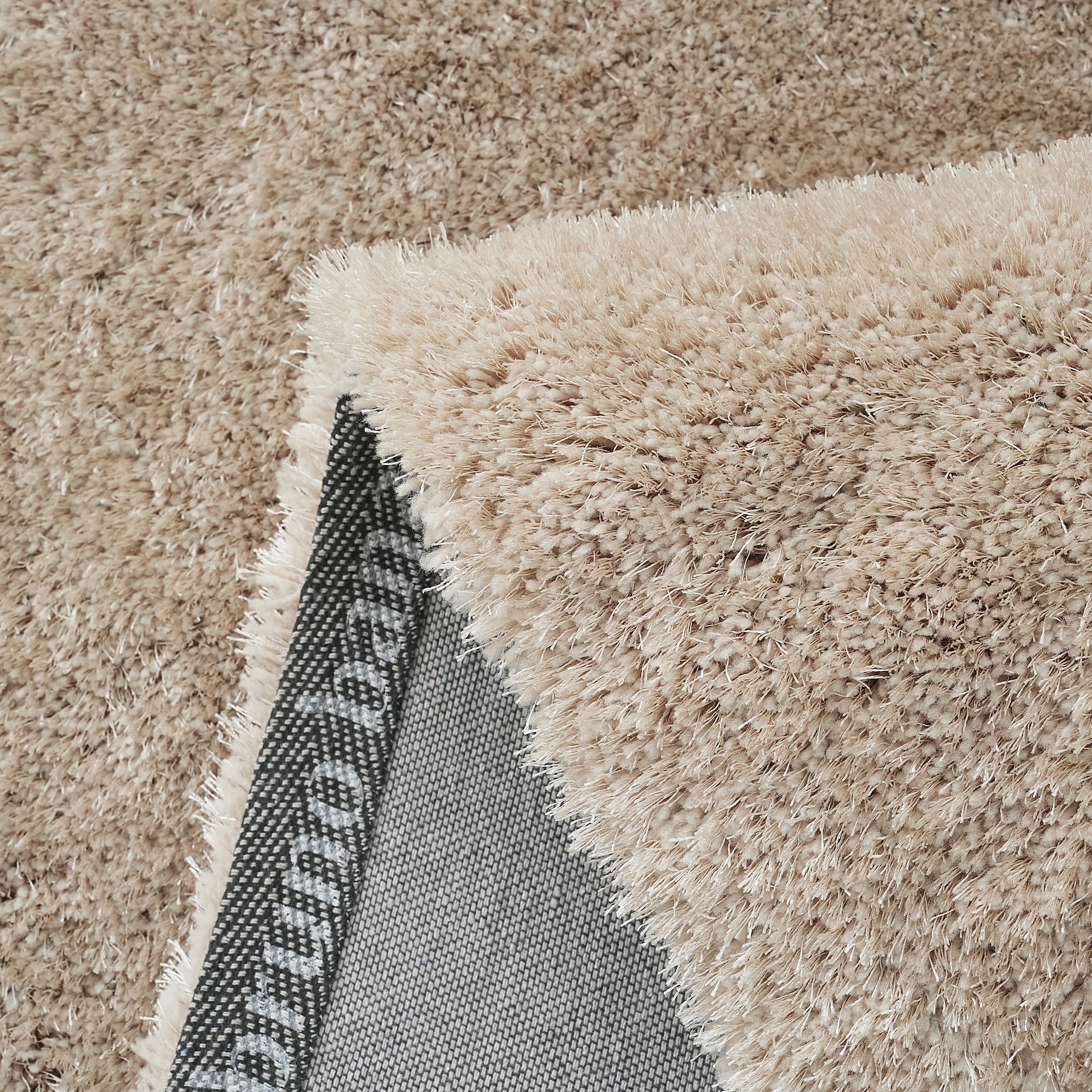 Bruno Banani Teppich »Dana Teppich, besonders weich und kuschelig, Kundenliebling«, rechteckig, 30 mm Höhe, uni, Mikrofaser Teppiche, Wohnzimmer, Schlafzimmer, Esszimmer