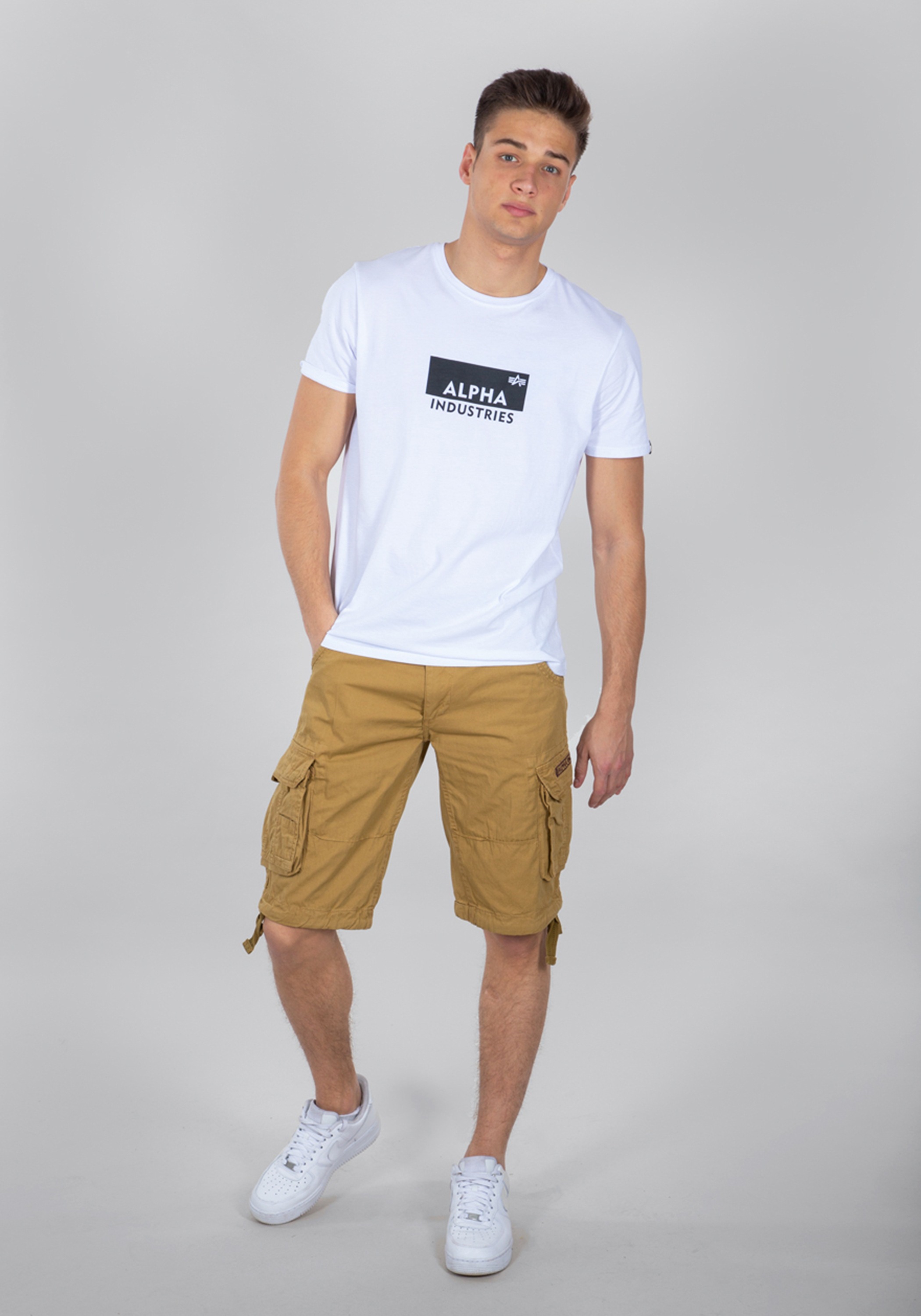 2. Bild von Alpha Industries Shorts »Alpha Industries Men - Shorts Jet Short«