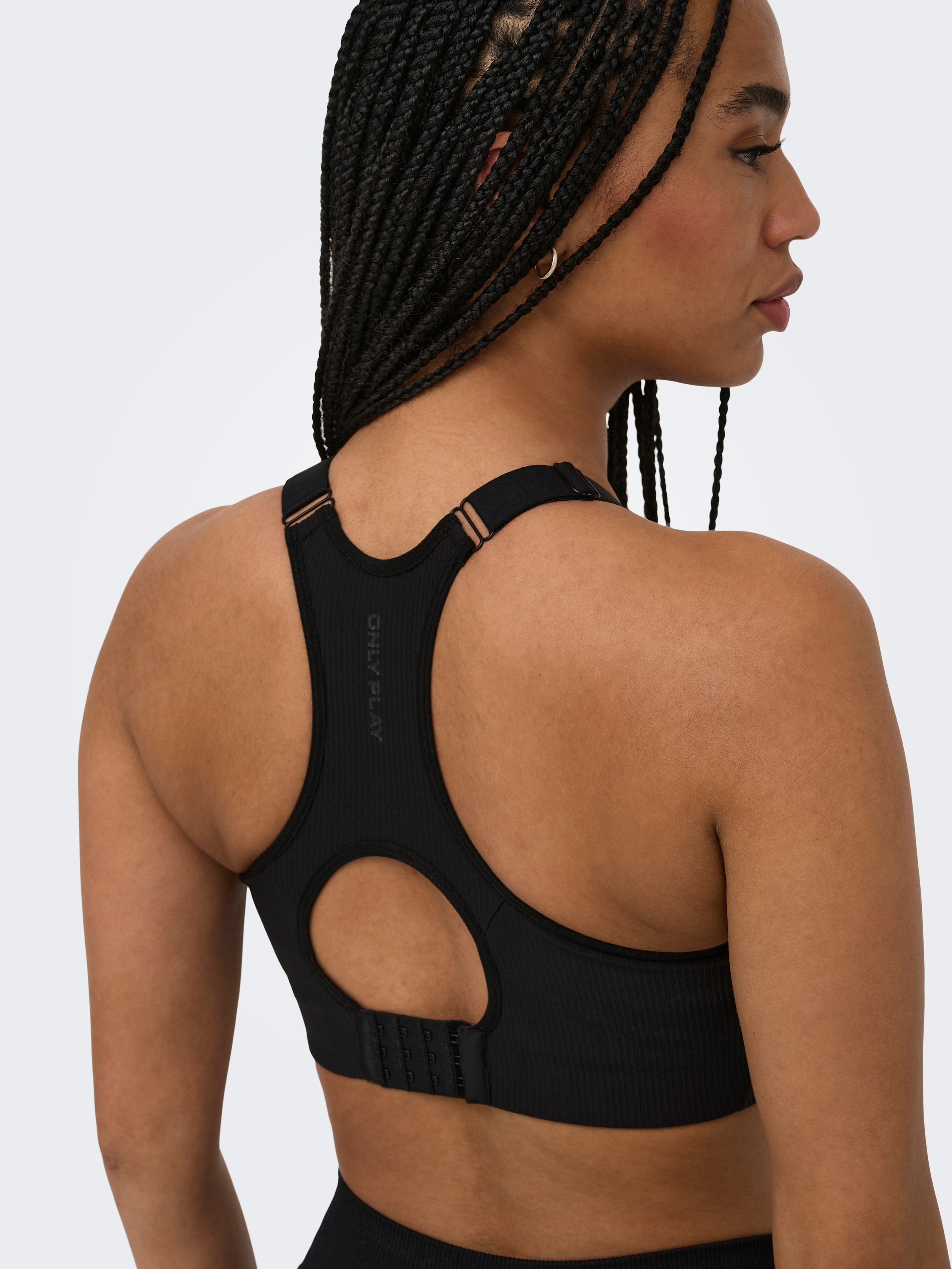 ONLY Play Sport-BH »ONPJANA-3 ZIP SPORTS BRA NOOS« mit Markenlabel, aus Nylon und Elasthan, in Jersey-Qualität, elastisch