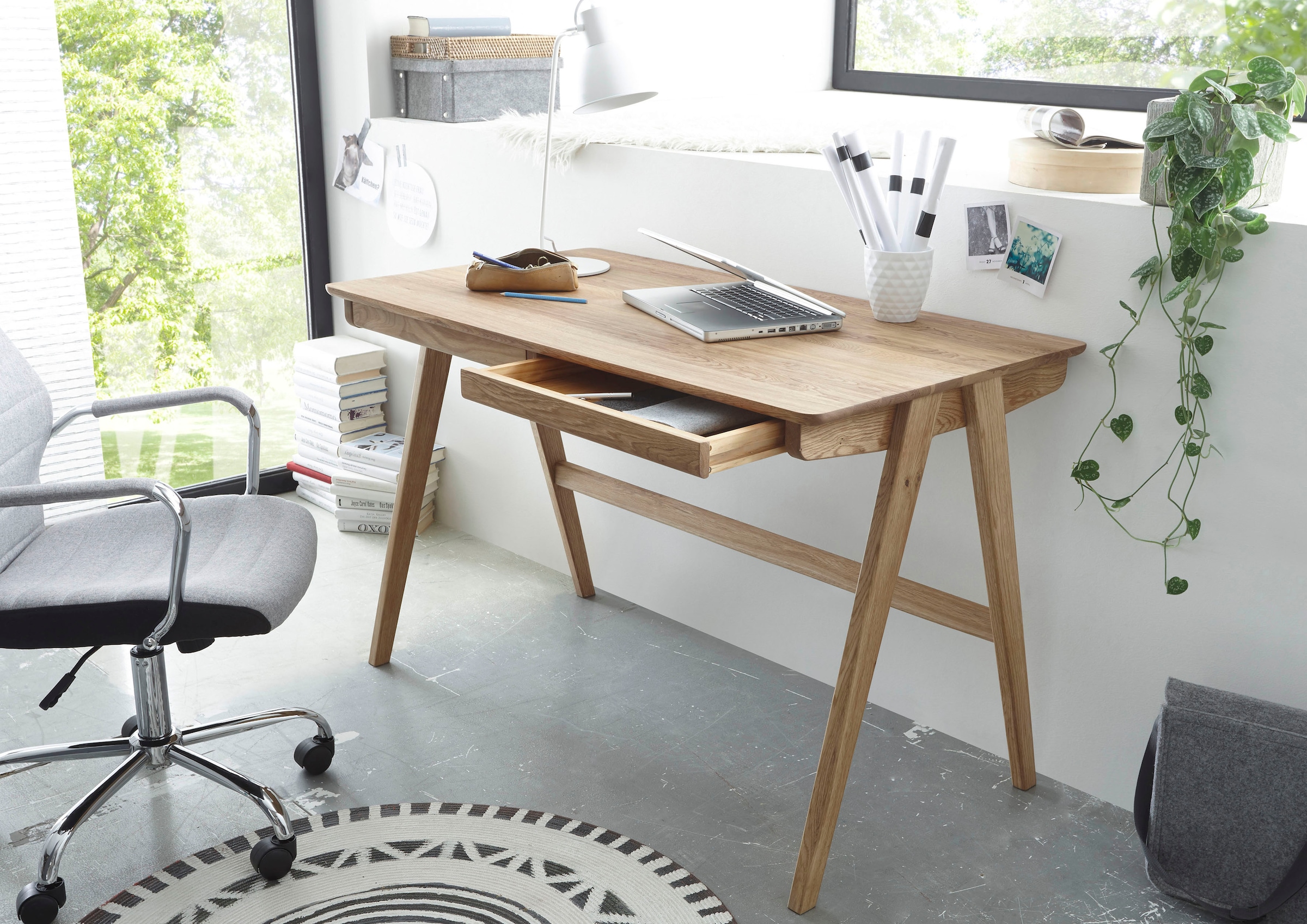 MCA furniture Schreibtisch »Delia«, Asteiche Massivholz geölt mit Schubladen, Breite 120 cm