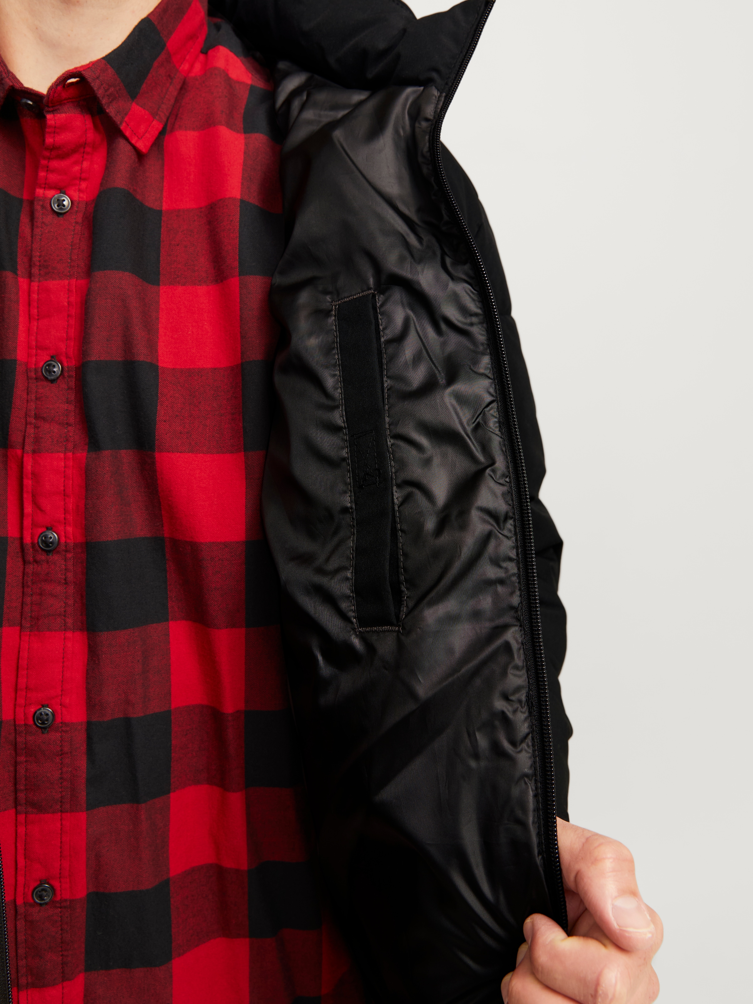 Jack & Jones PlusSize Outdoorjacke »JJEOTTO PUFFER JACKET PLS«, mit Kapuze