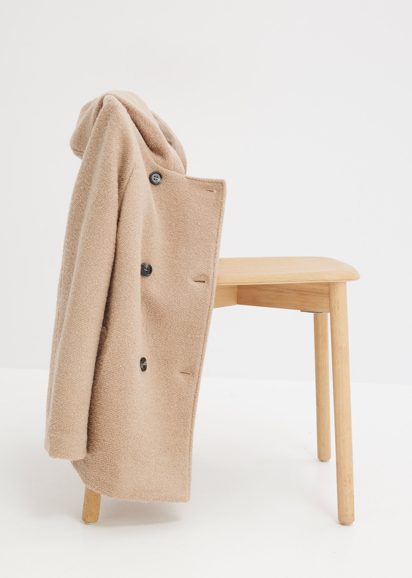 bonprix Cabanjacke moderner Look, aus kuscheligem Bouclé-Material, mit Kapuze