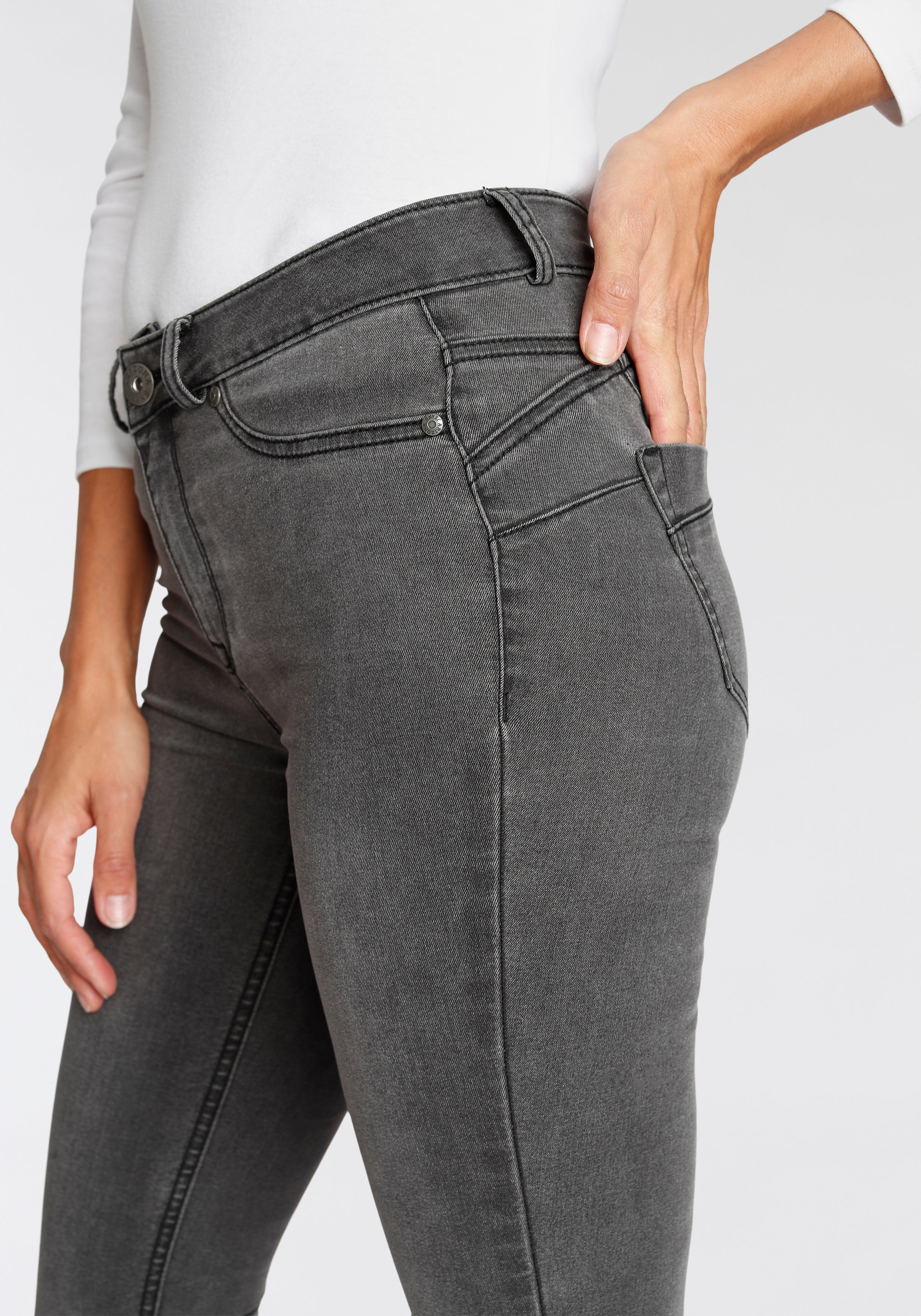 Arizona Online-Shop »Ultra Skinny-fit-Jeans Stretch«, Shapingnähten mit Waist High im kaufen