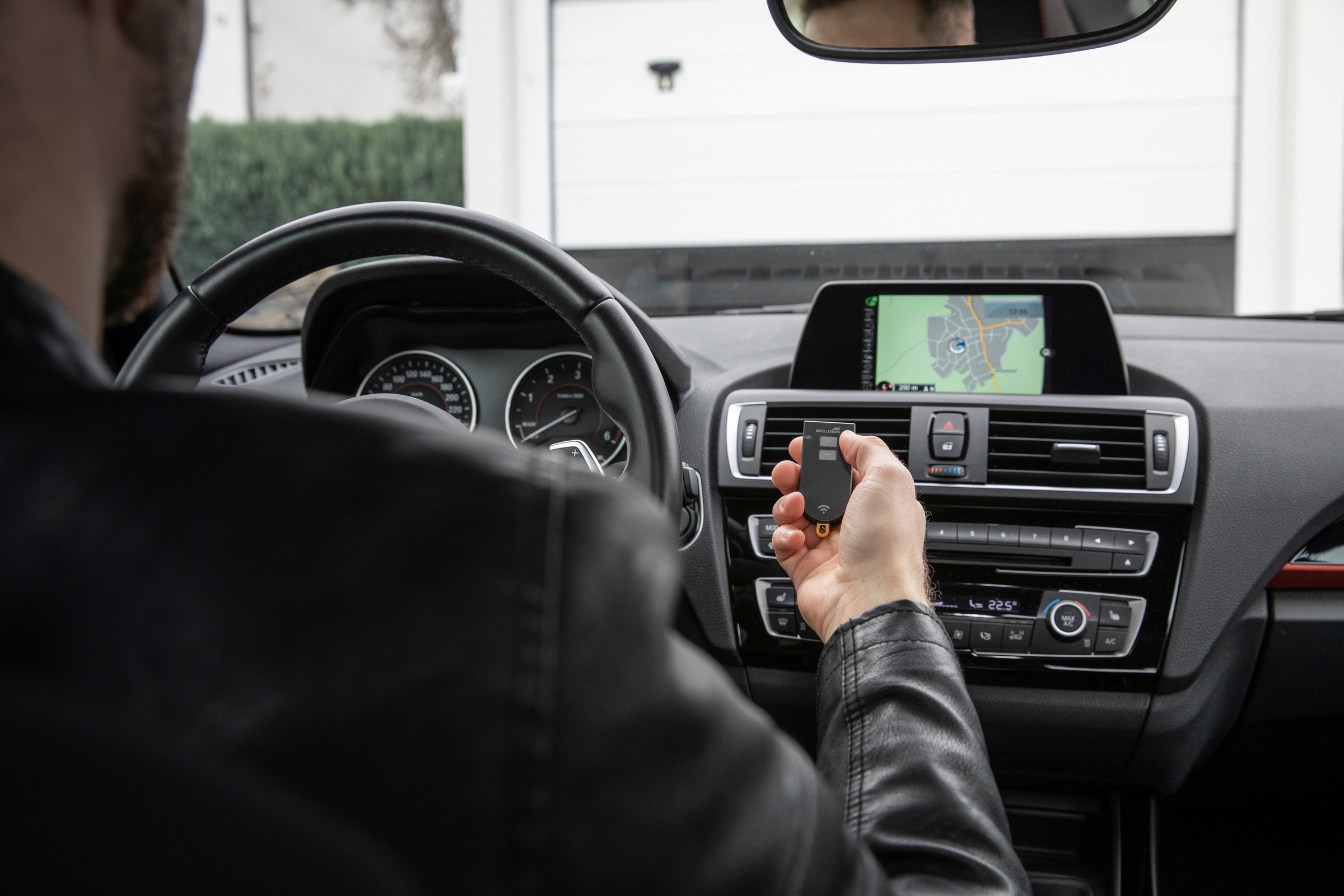 SCHELLENBERG Tor-Funksteuerung »Fernbedienung 2-Kanal«, Garagentorantrieb, zur Bedienung von Garagentorantrieben Smart DRIVE M, L und XL