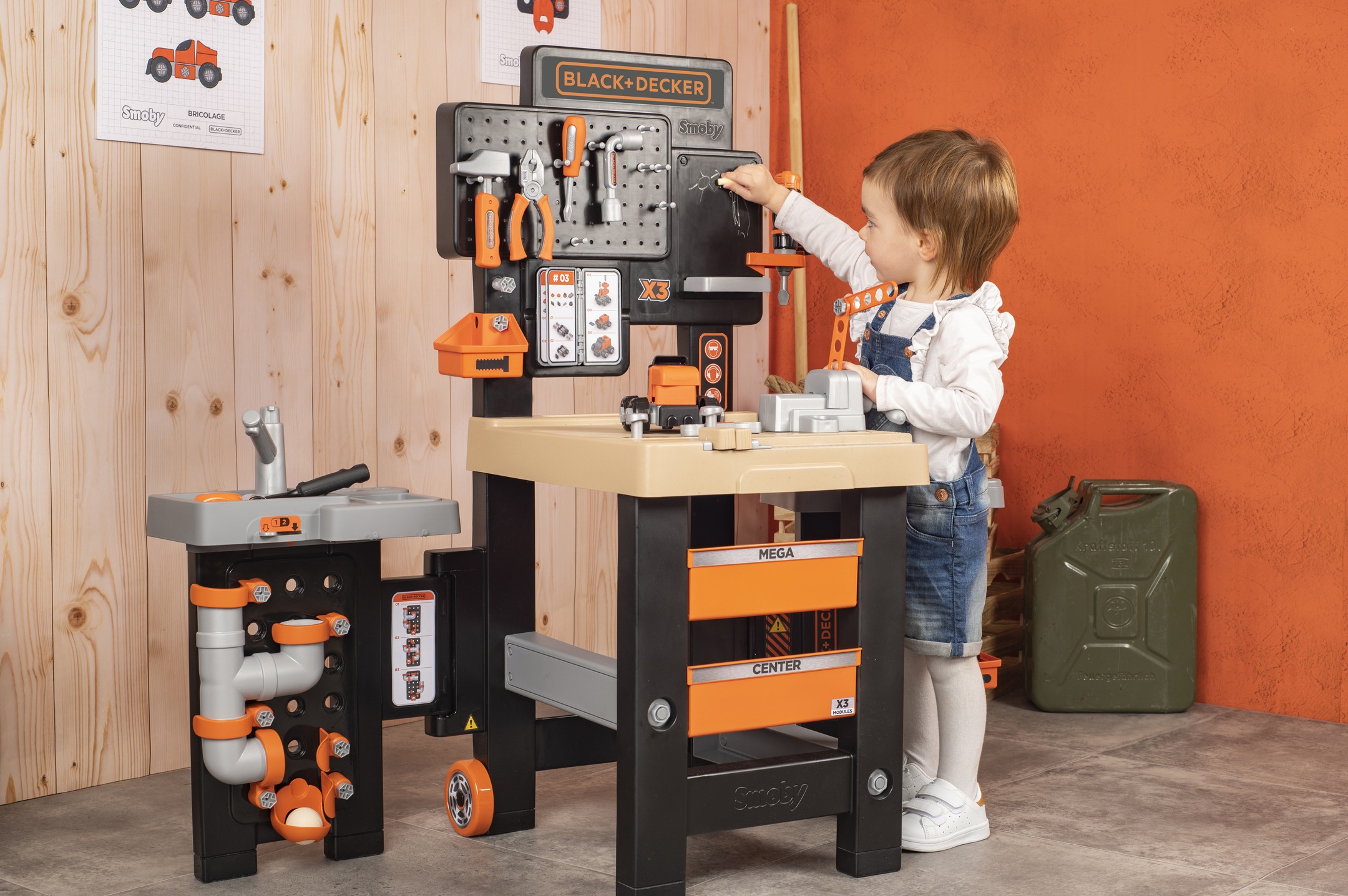 Smoby Spielwerkbank »Black + Decker, Mega Werkbank Center«