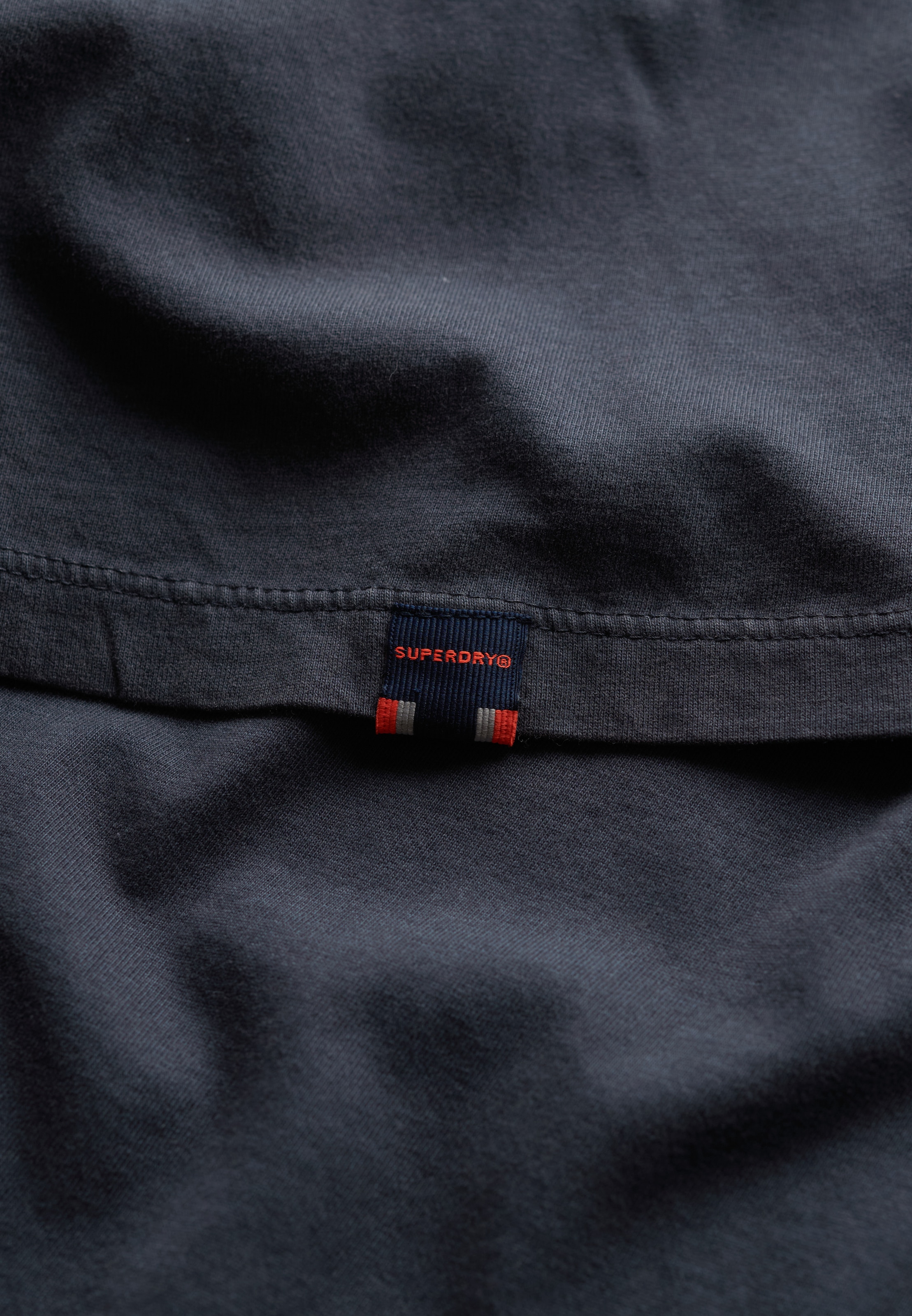 Superdry Rundhalsshirt »CLASSIC ESSENTIAL TEE«