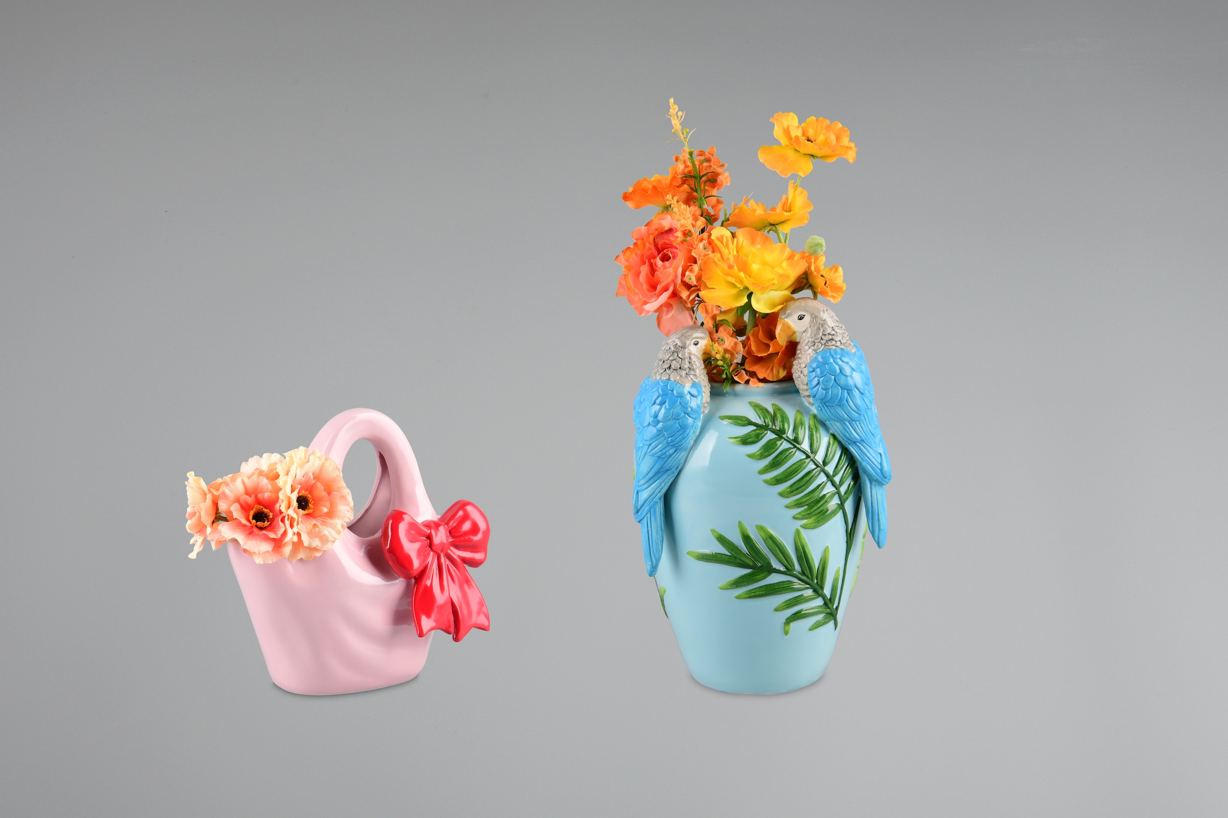 MIRRORS AND MORE Dekovase »BOW« Bunte Dekovase in auffälliger Form