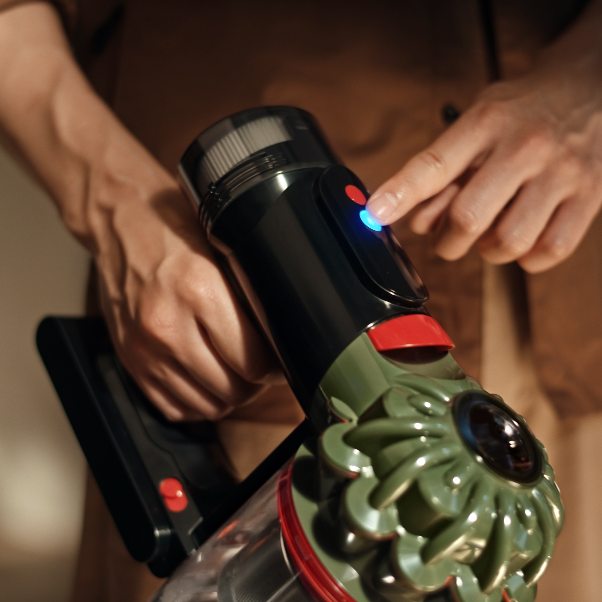 DYSON Akku-Hand-und Stielstaubsauger »V8 Cyclone«