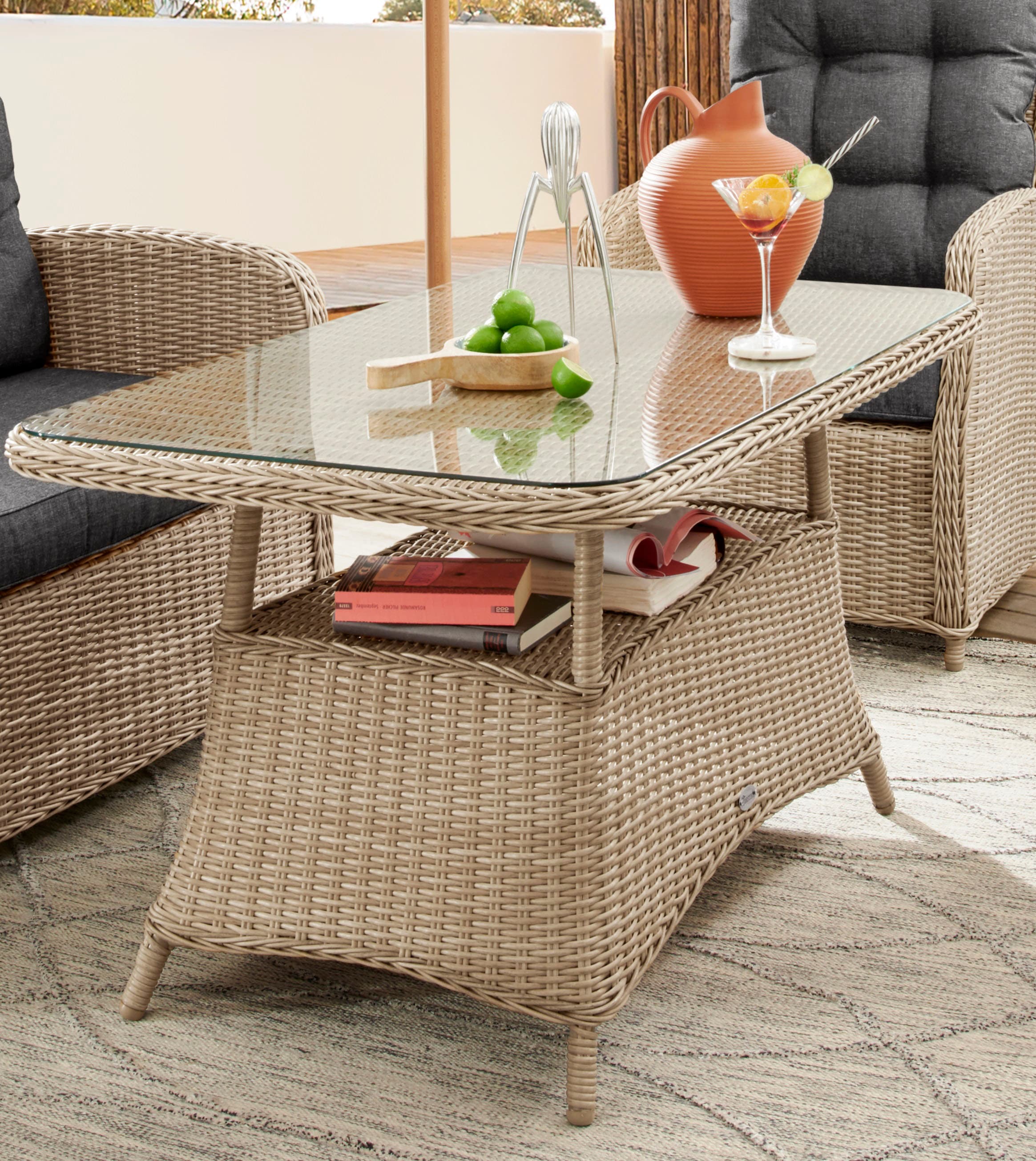 Destiny Gartenlounge-Set »MERANO«, (11 tlg., 1x 2er Sofa, 2x Sessel, 1x Tisch, inkl. Auflagen), Aluminium, Polyrattan