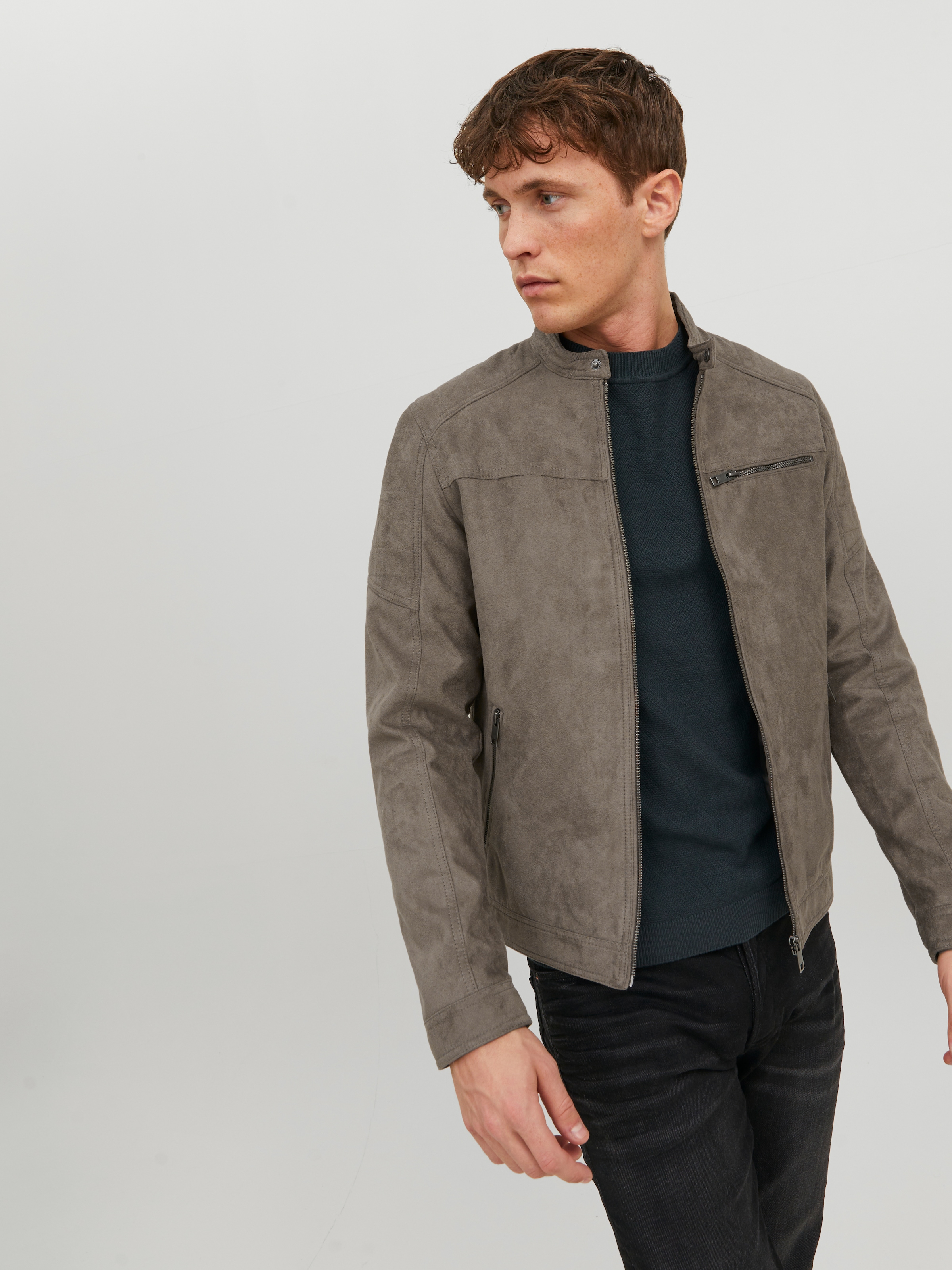 Jack & Jones Lederimitatjacke »JJEROCKY in Kunstlederoptik mit Reißverschlusstaschen« unifarben, modisch, regular fit, Lederimitat