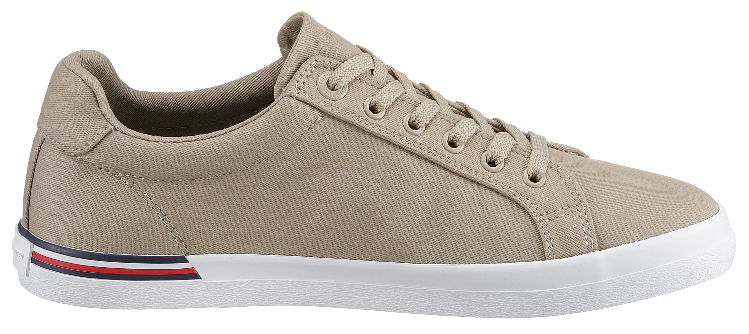 758be7431efe53140bd35f117904af  