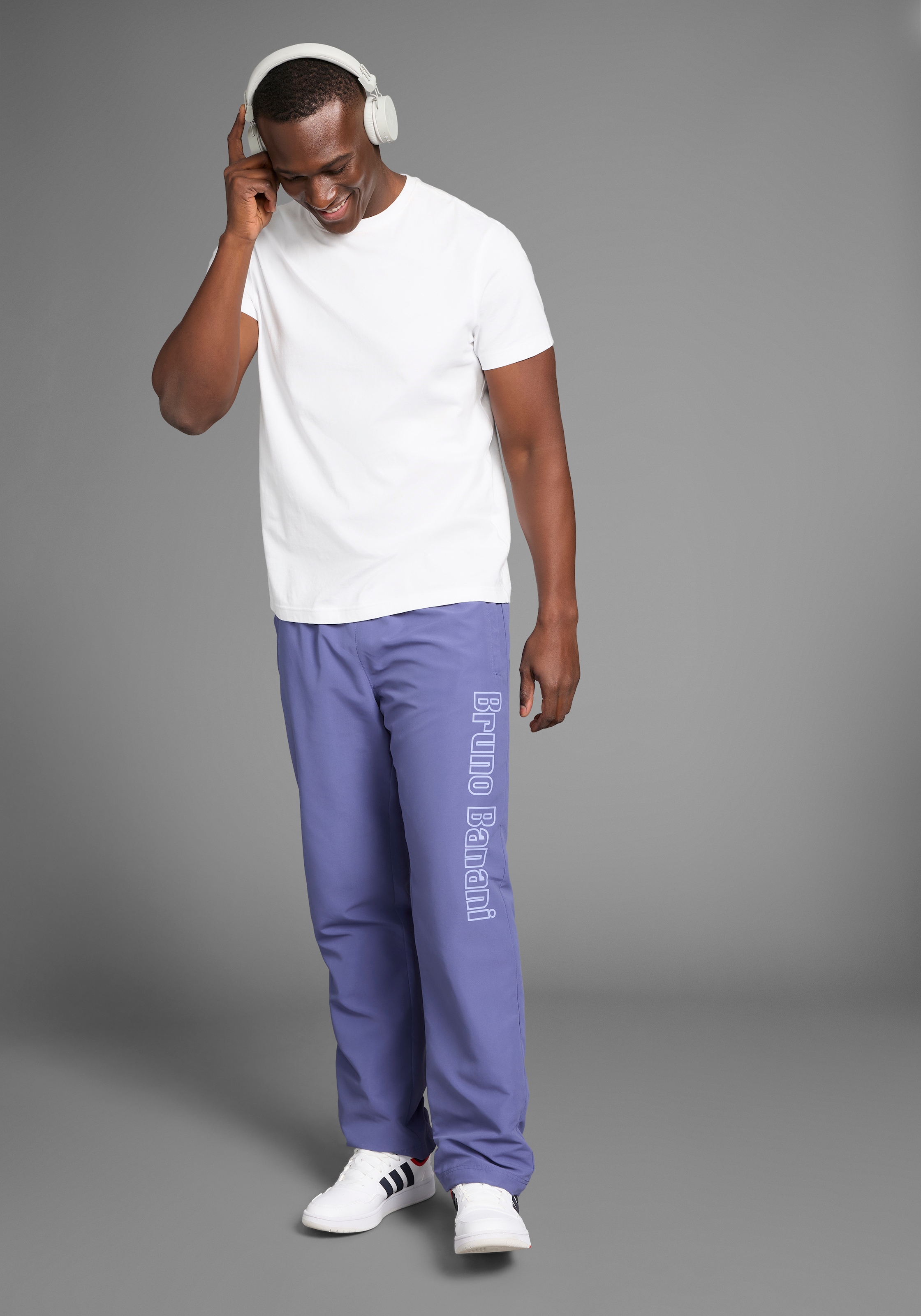 Bruno Banani Sporthose  mit verstellbarem Hosensaum