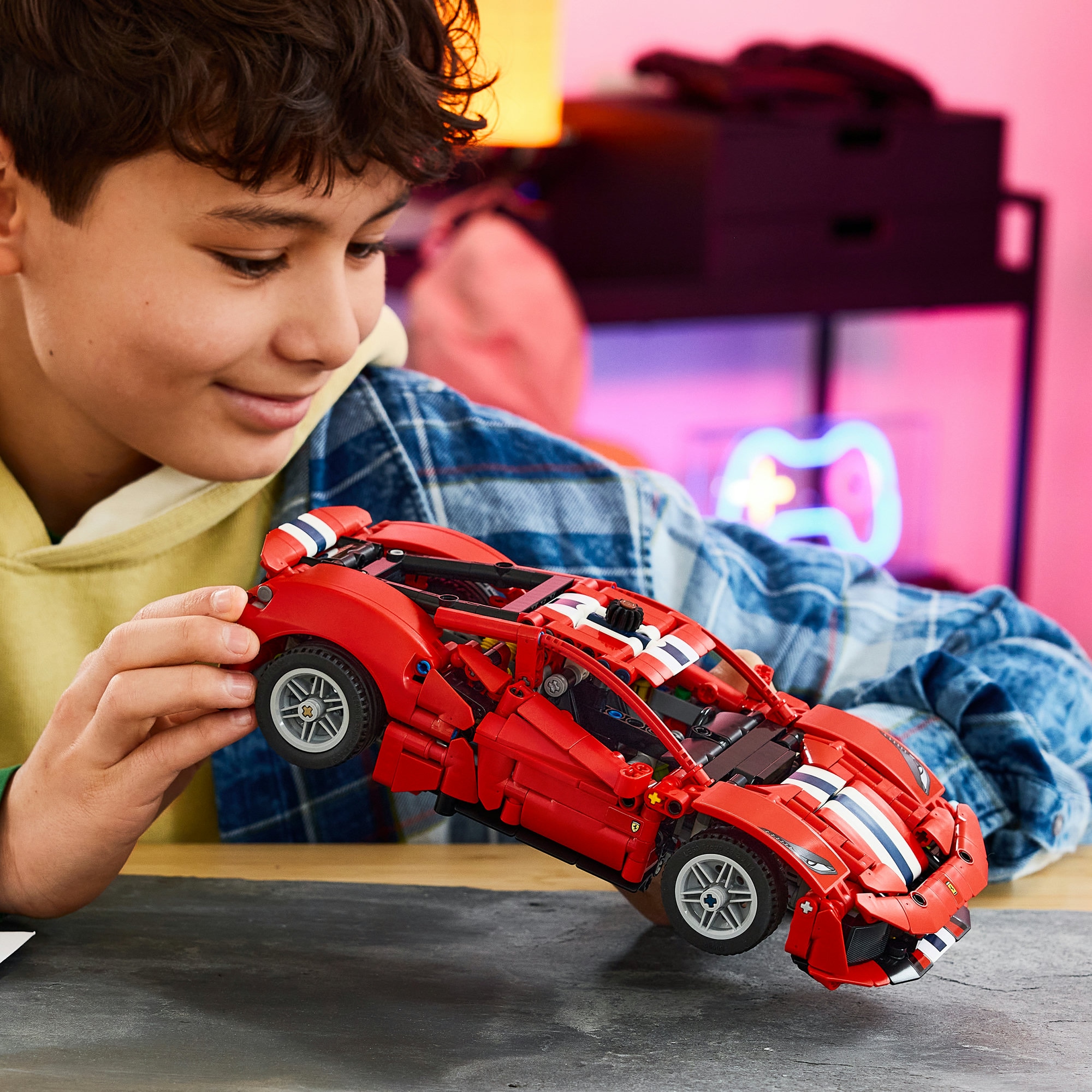 LEGO® Konstruktionsspielsteine »Ferrari 488 Pista Auto (42235), LEGO Technic« Made in Europe