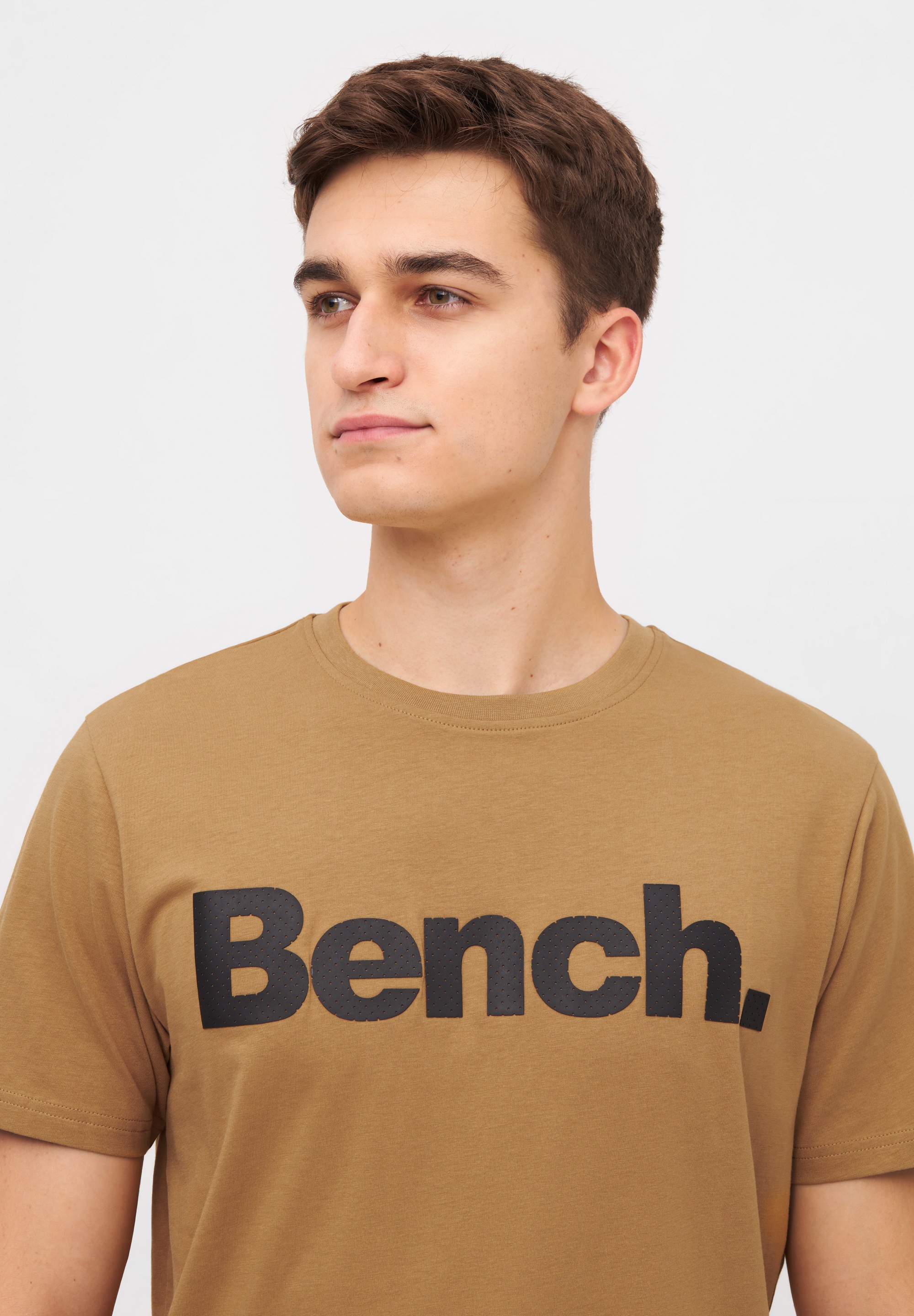 Bench. T-Shirt »LEANDRO«