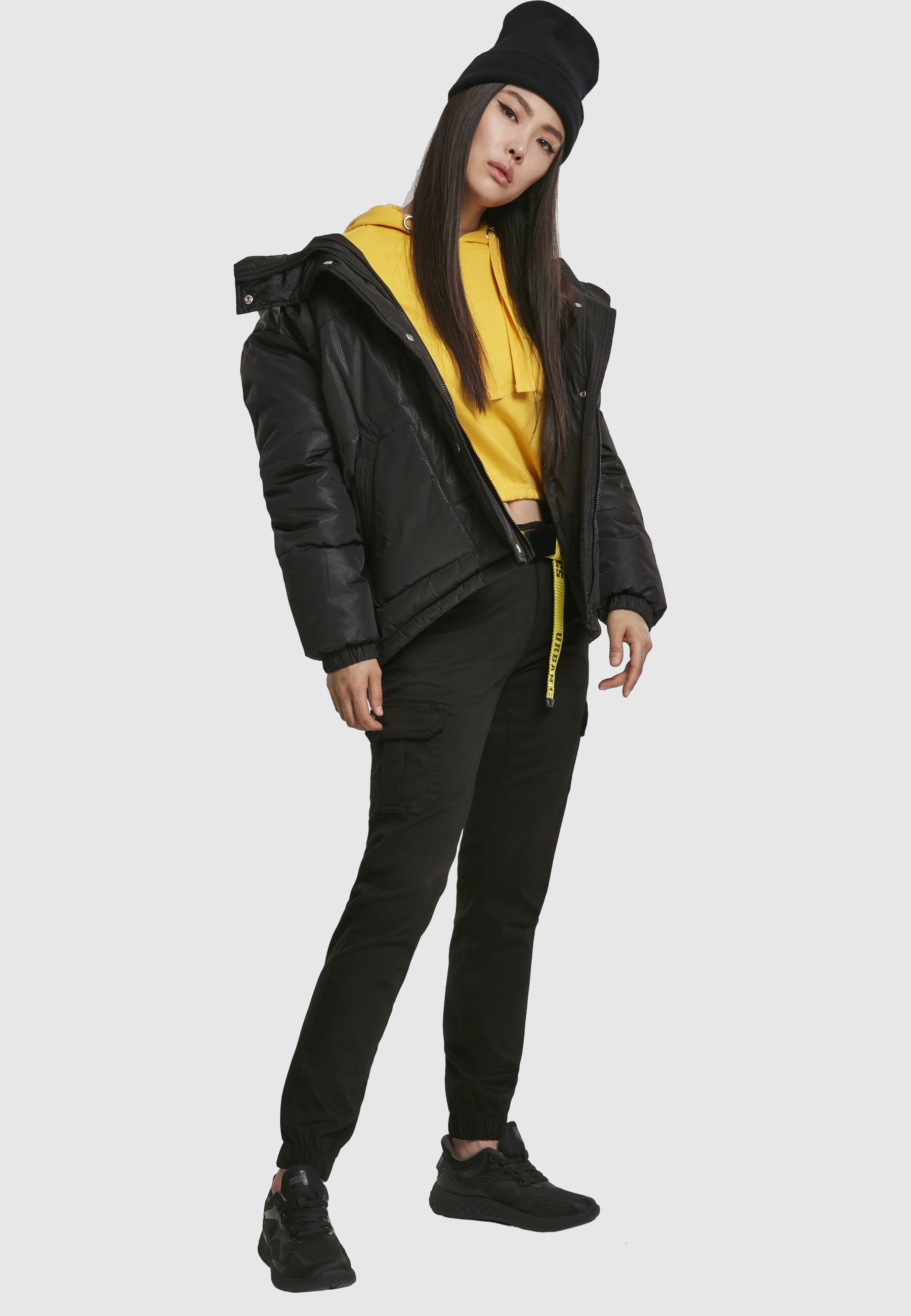 URBAN CLASSICS Winterjacke »Urban Classics Damen Ladies Oversized Hooded Puffer« 1 Stk. tlg. mit Kapuze