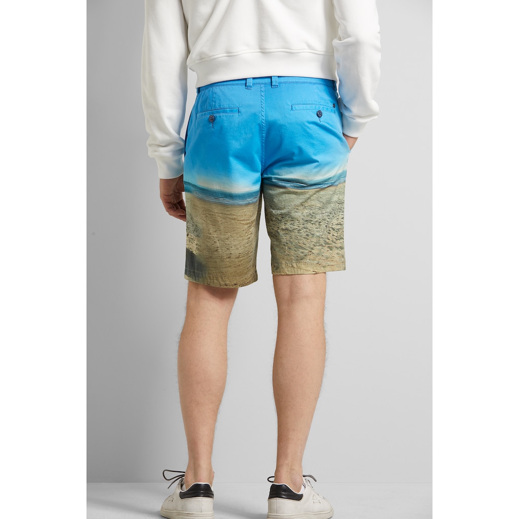 bugatti Bermudas, mit einem exclusiven Print