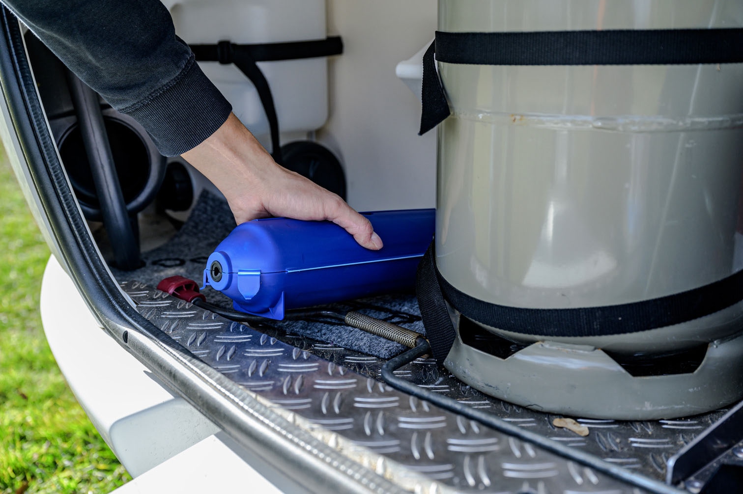 Brennenstuhl Reiseadapter »Stecker/Kupplung Safe-Box CEE230V blau«