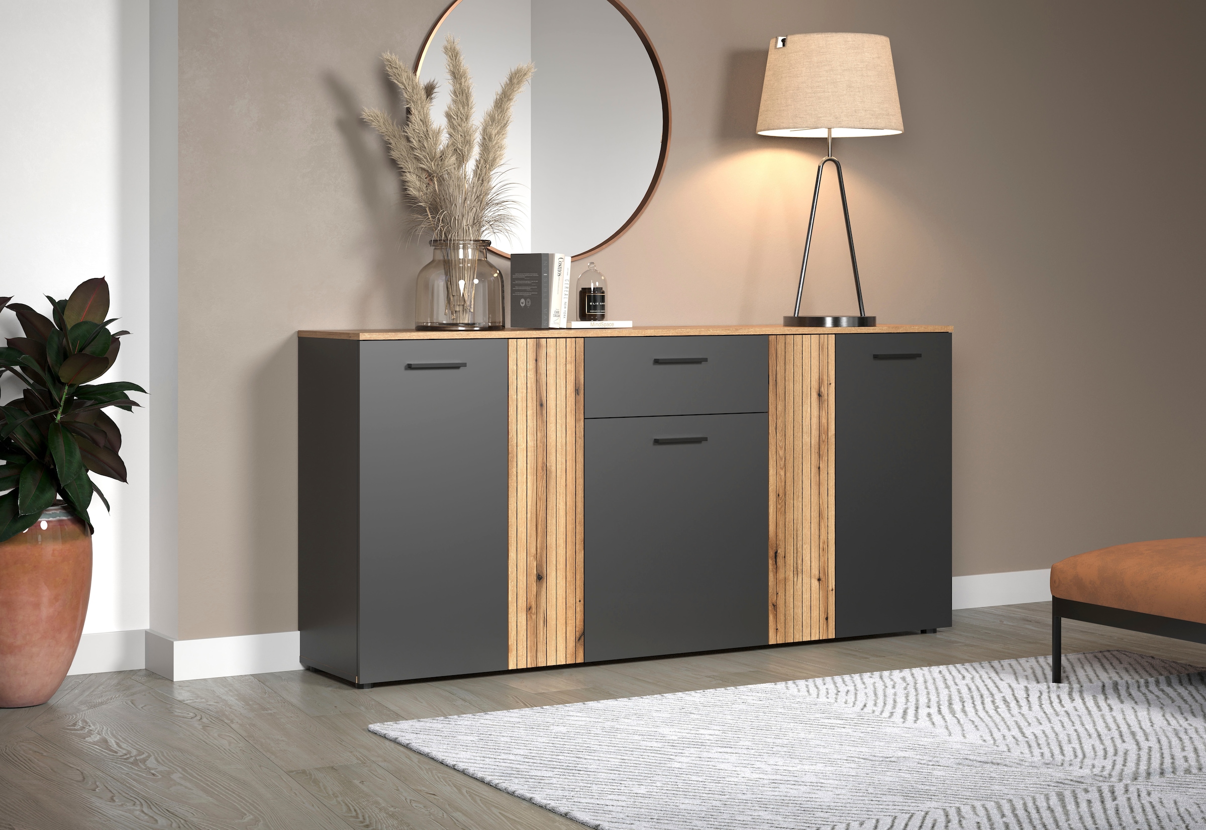 Home affaire Kommode »Estepona« Sideboard mit anpassbaren Türen mit Rillen-Optik